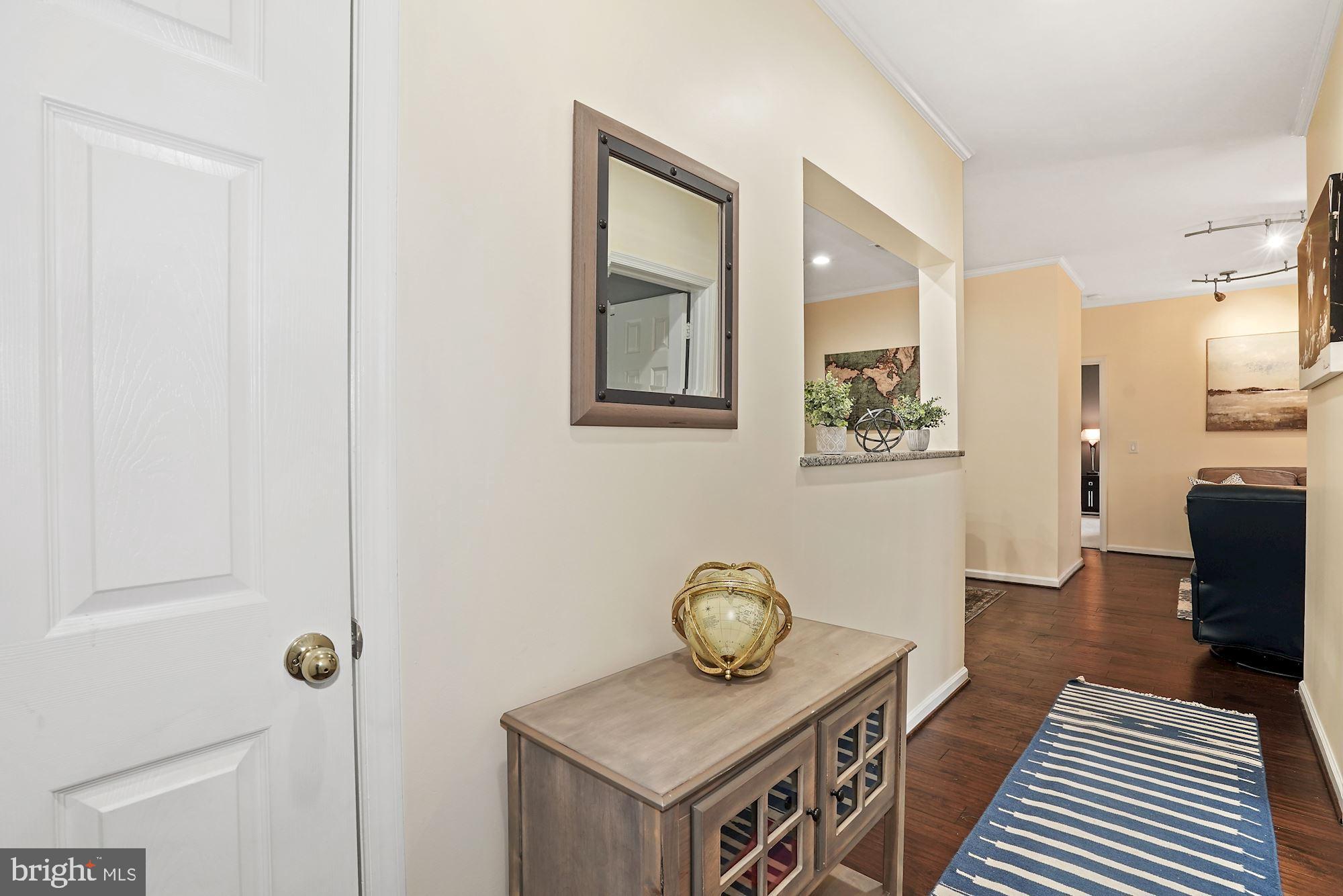 RESTON TOWN CENTER - Residential