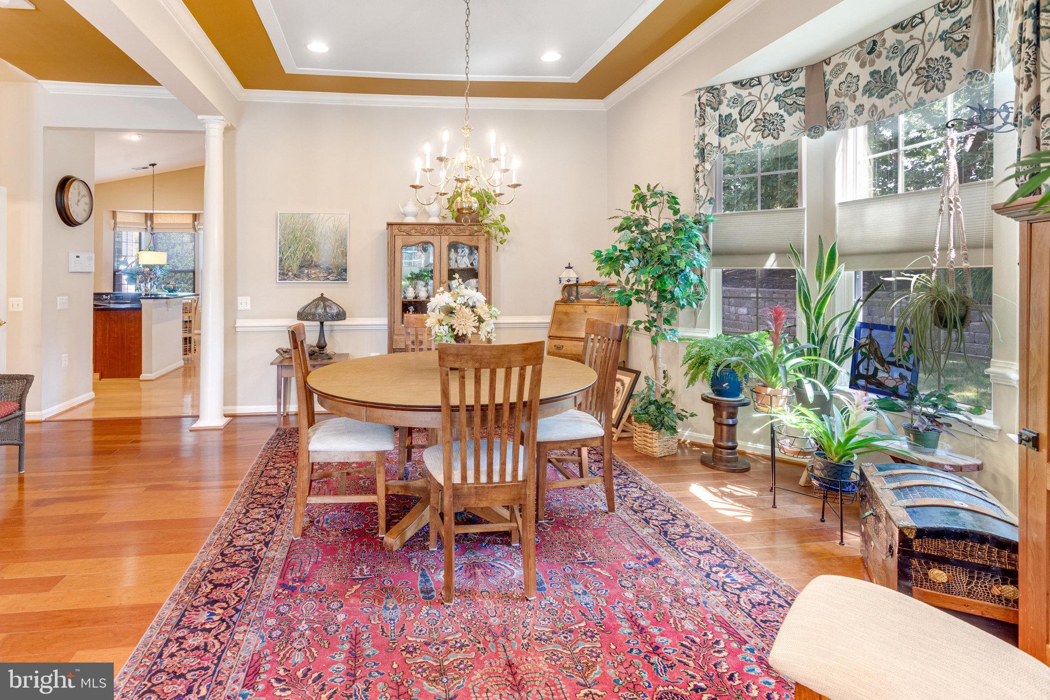 FOUR SEASONS IN HISTORIC VIRGINIA - Residential