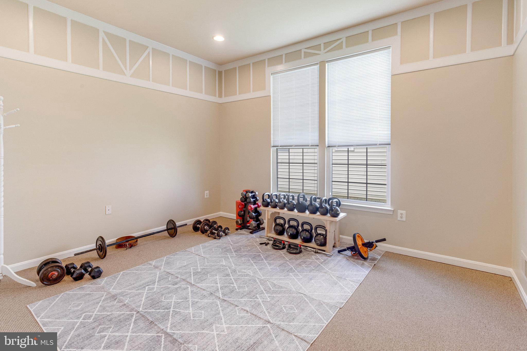 FOUR SEASONS IN HISTORIC VIRGINIA - Residential