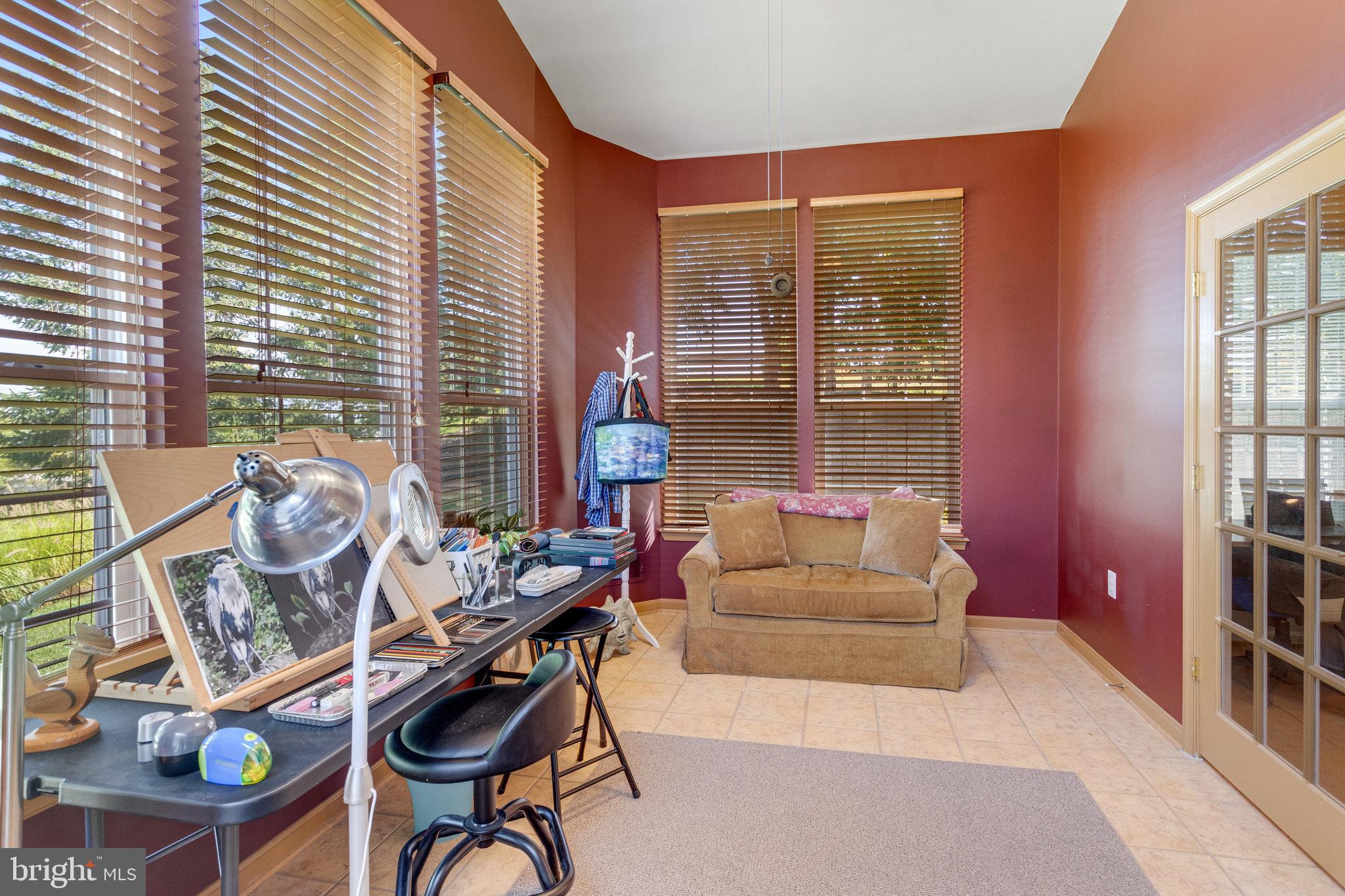 FOUR SEASONS IN HISTORIC VIRGINIA - Residential