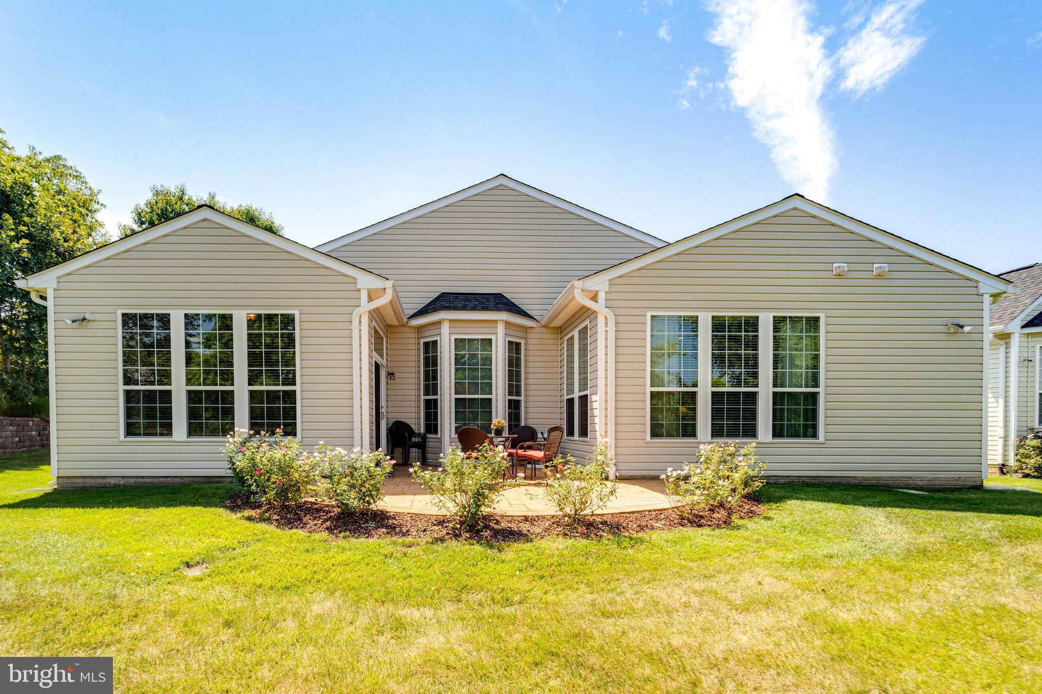 FOUR SEASONS IN HISTORIC VIRGINIA - Residential