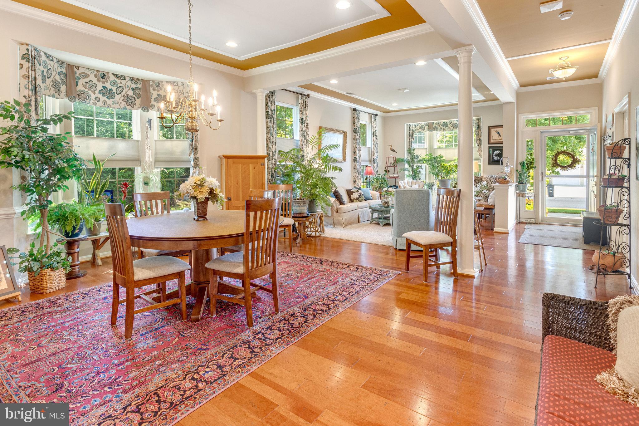 FOUR SEASONS IN HISTORIC VIRGINIA - Residential