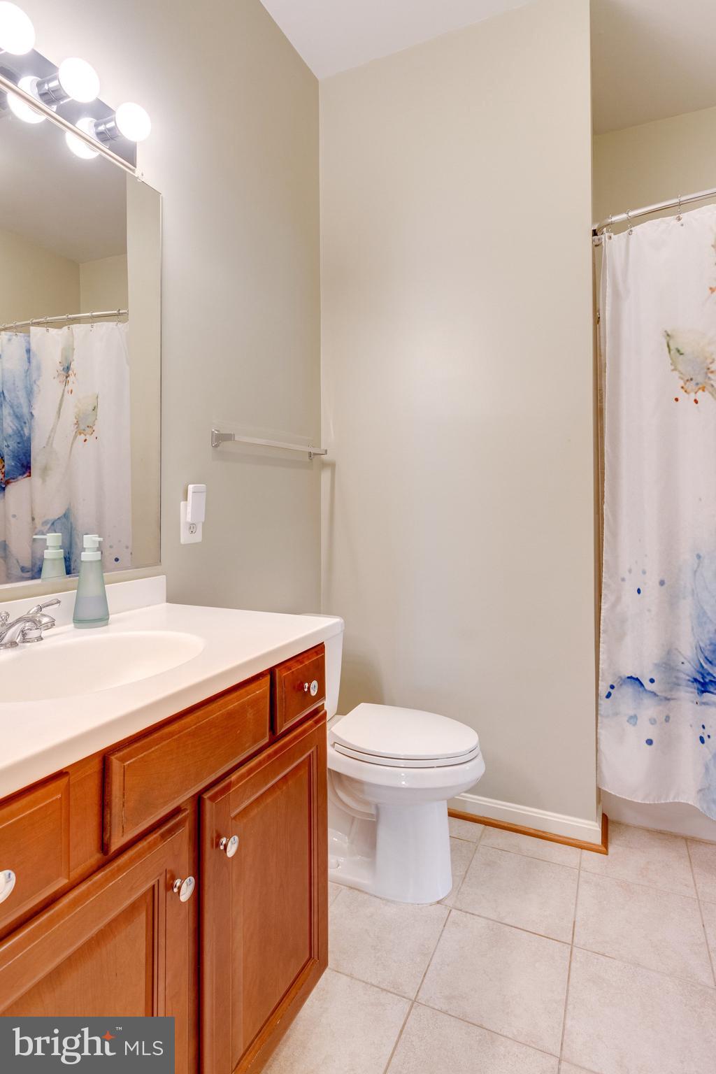 FOUR SEASONS IN HISTORIC VIRGINIA - Residential