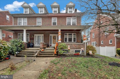 1722 OLIVE STREET READING PA 19604