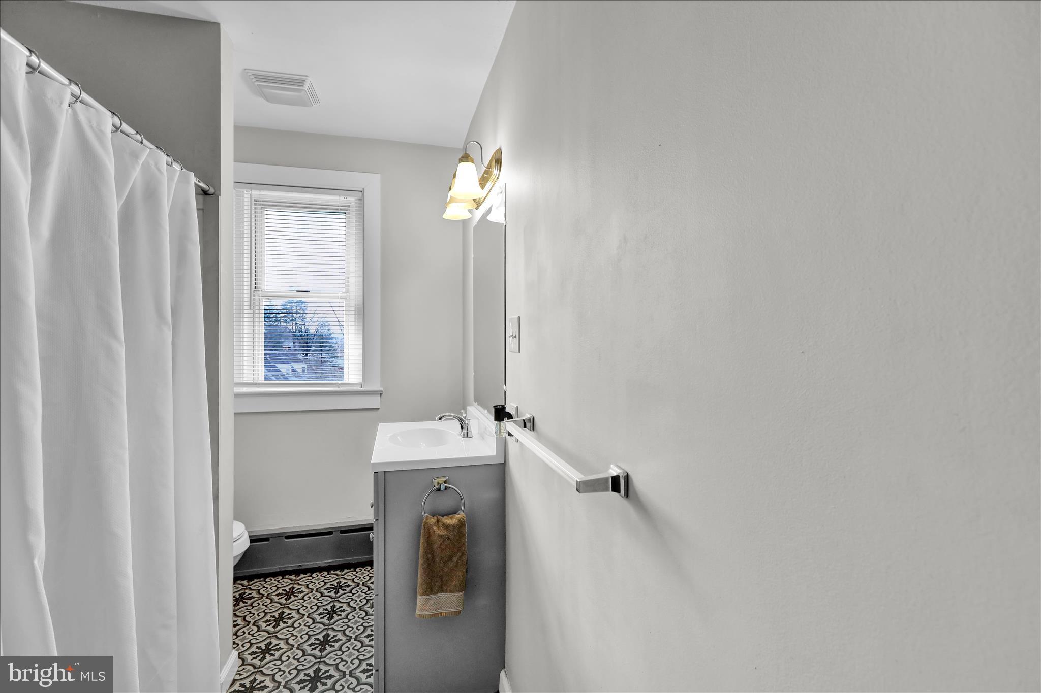 HAMPDEN HEIGHTS - Residential