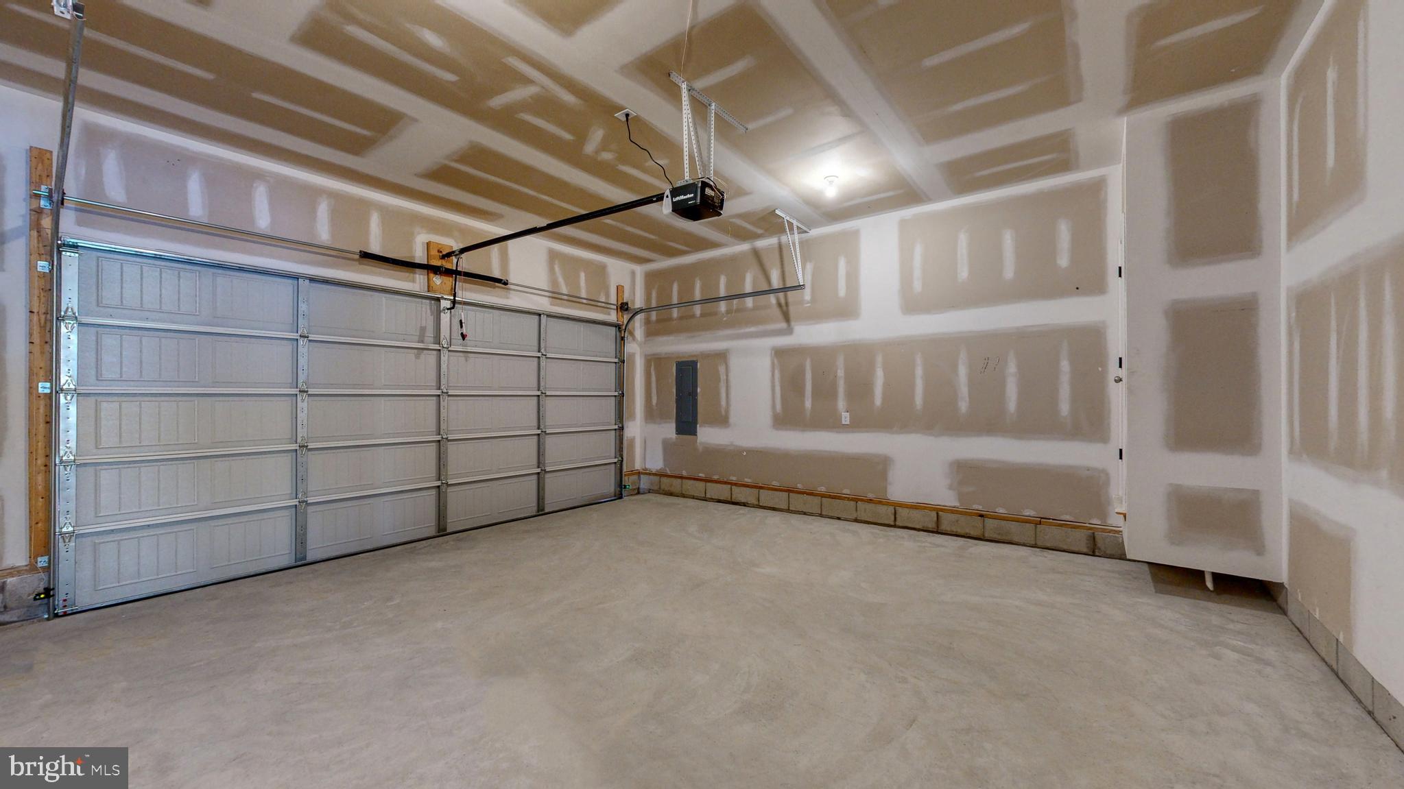 STAGG RUN - Residential