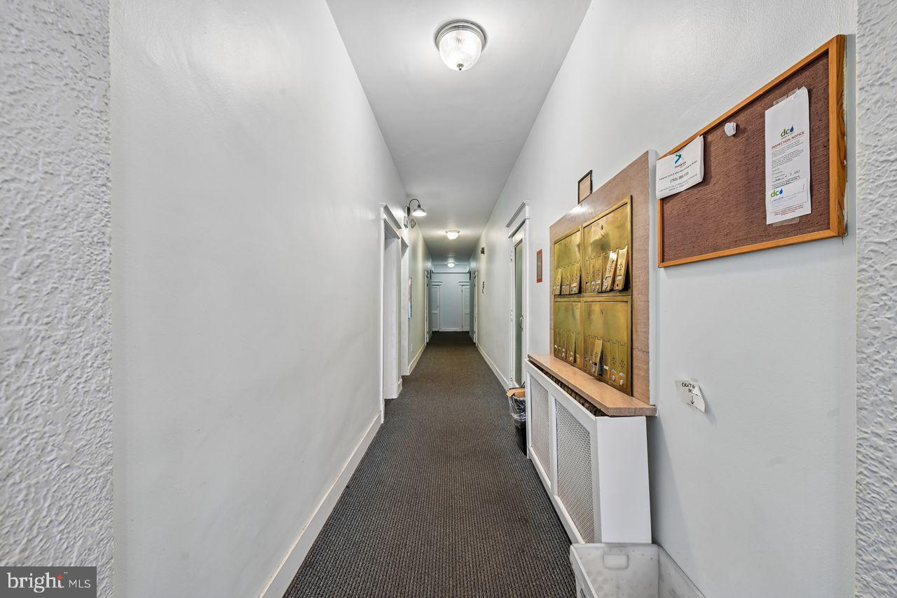 414 SEWARD SQUARE SE 104