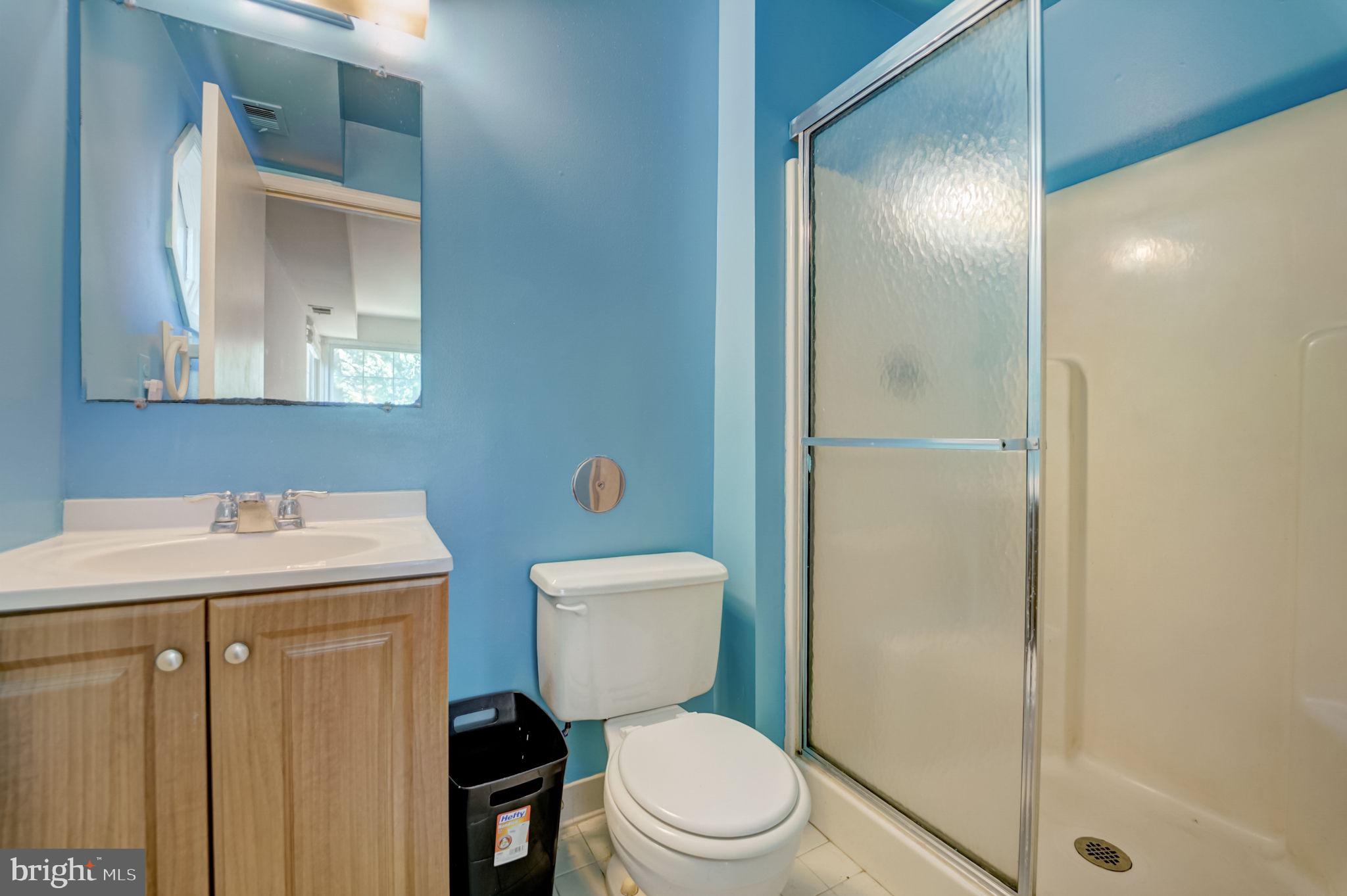 CROMWELL FOUNTAIN - Residential