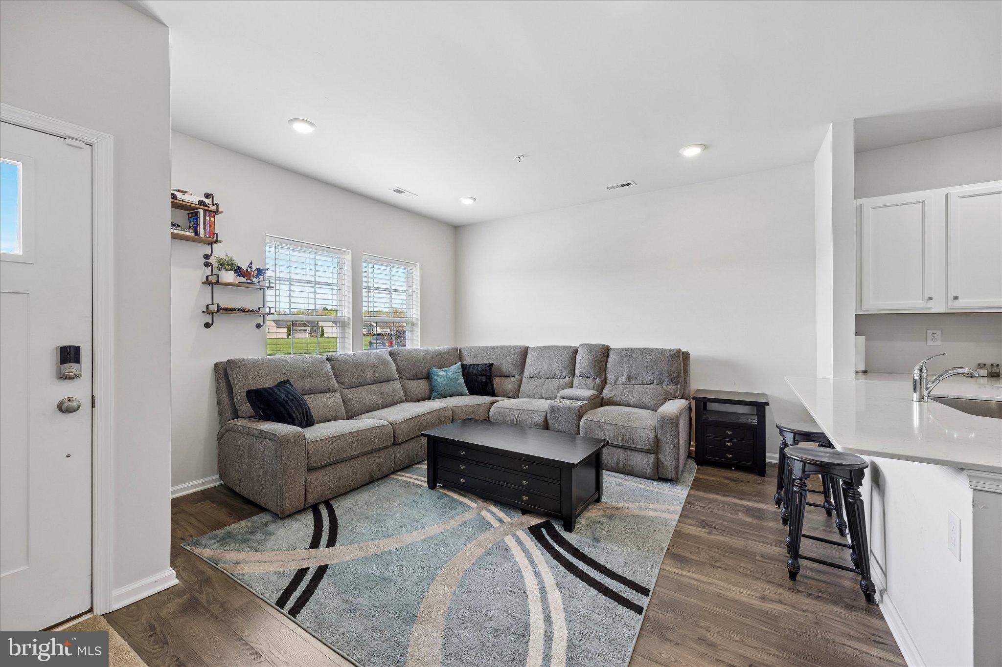 177 S HARNER BOULEVARD