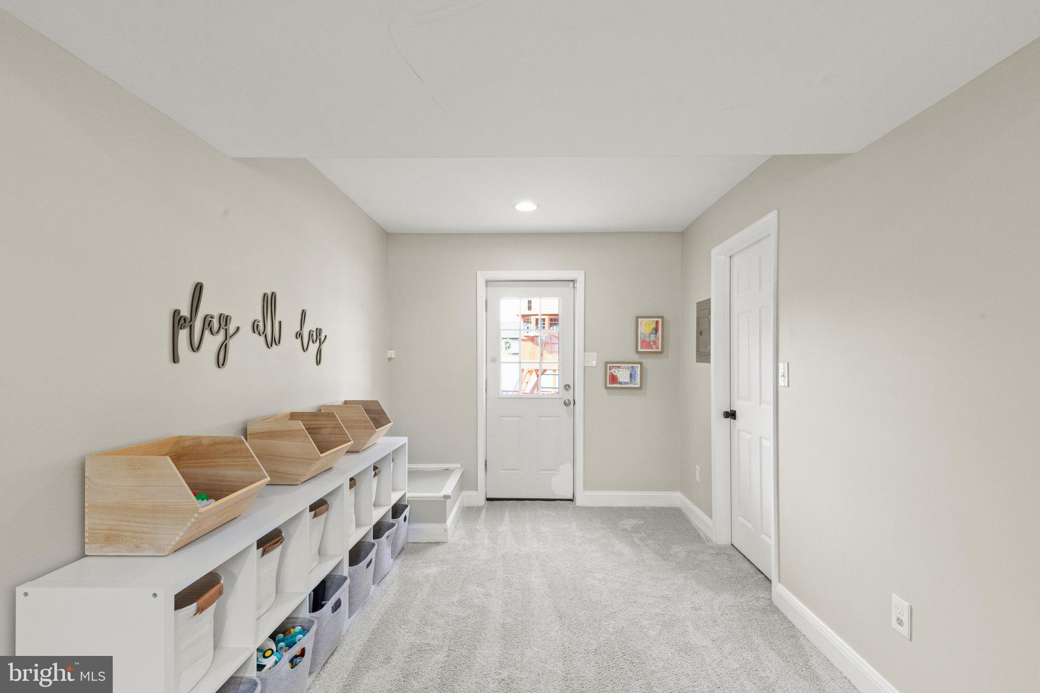 FOUNTAIN GLEN - Residential