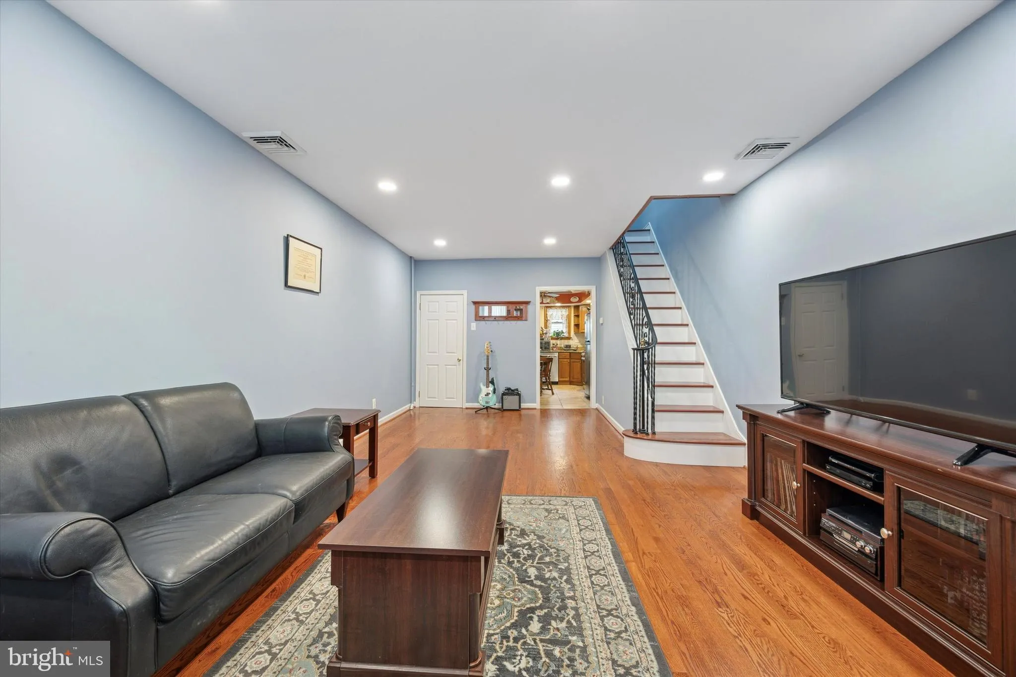 Philadelphia, Pennsylvania 19148, United States, 3 Bedrooms Bedrooms, ,1 BathroomBathrooms,Residential,Pending,100766