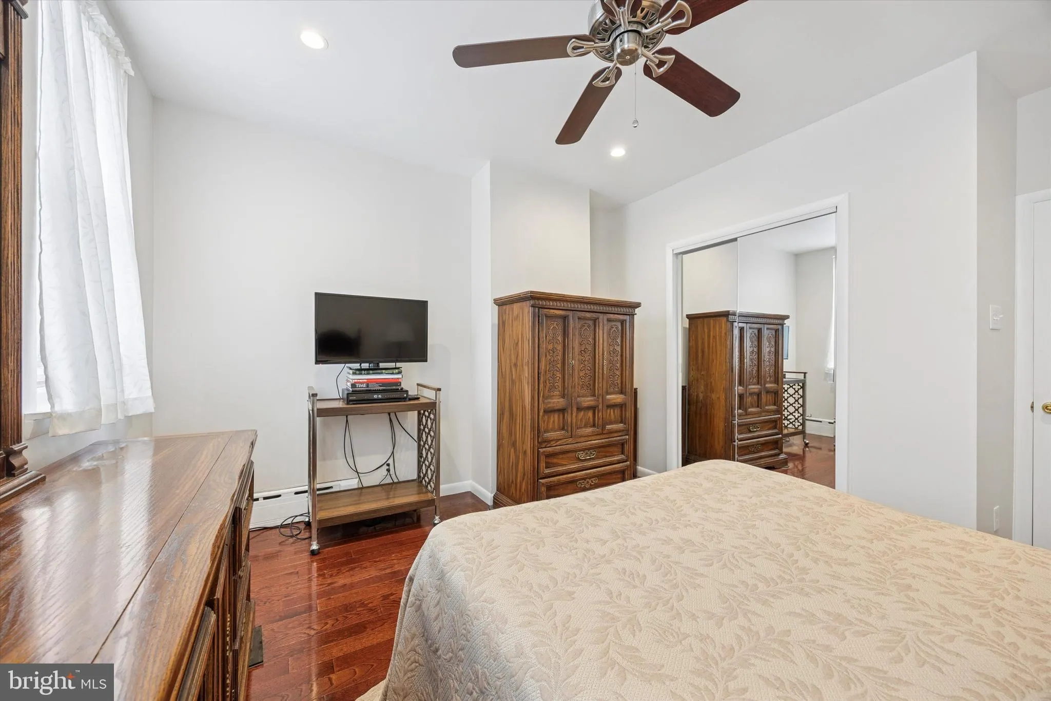 Philadelphia, Pennsylvania 19148, United States, 3 Bedrooms Bedrooms, ,1 BathroomBathrooms,Residential,Pending,100766