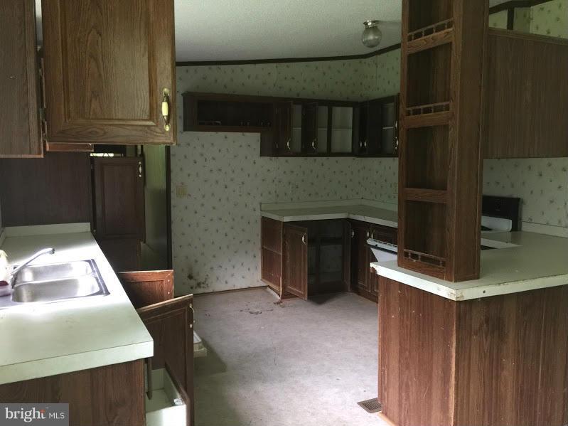 WILDERNESS WOODS - Residential