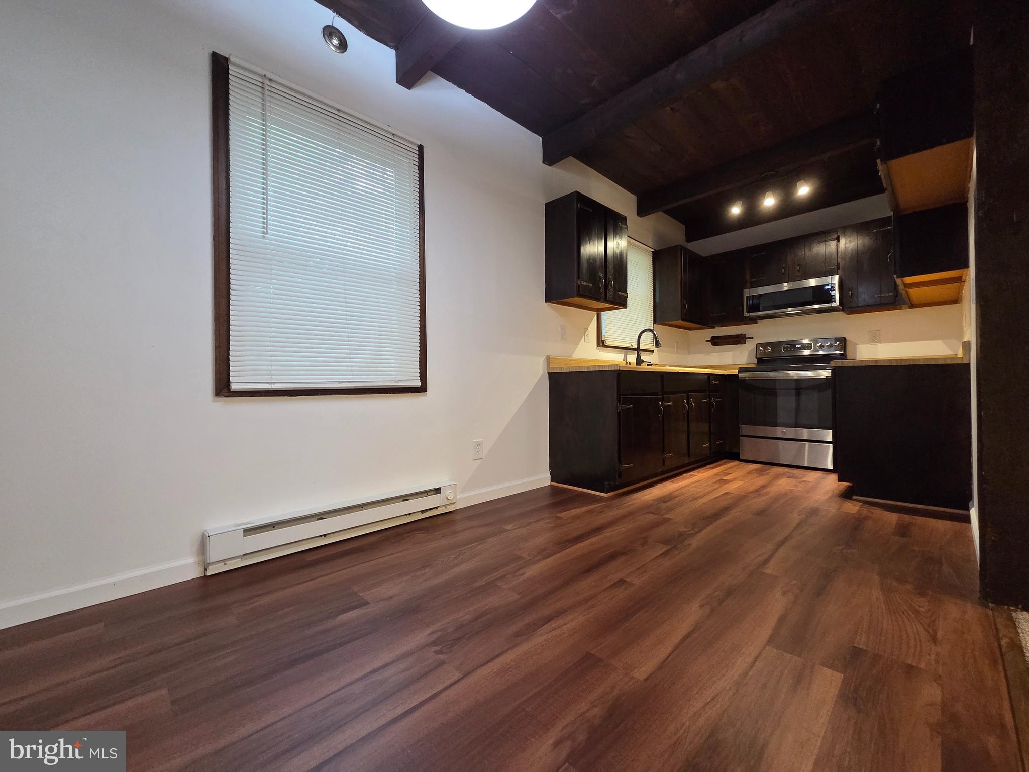 MANCHESTER BORO - Residential