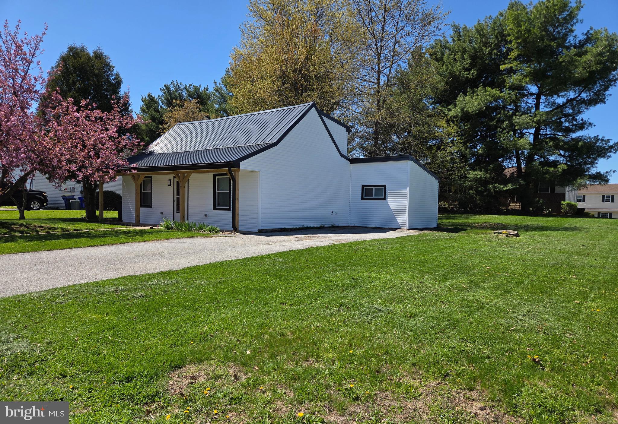 MANCHESTER BORO - Residential