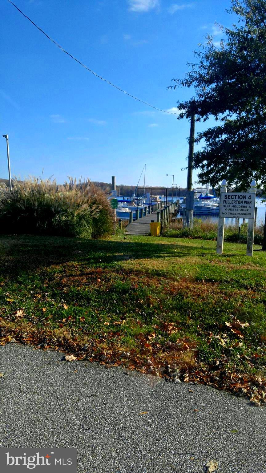 WOODLAND BEACH - Residential Lease