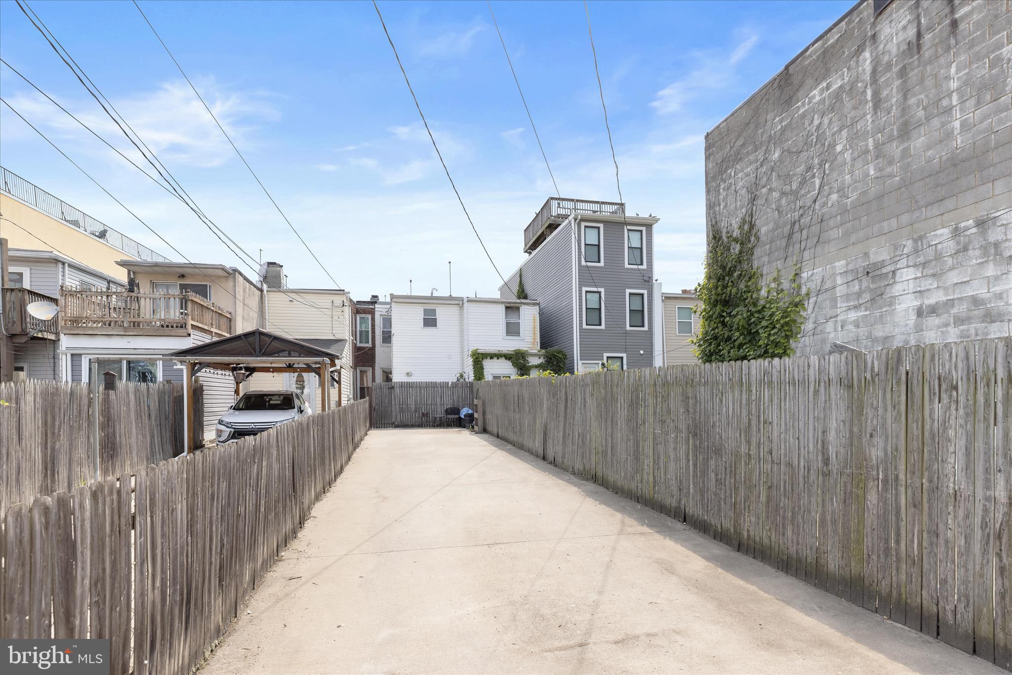 1824 S CHARLES STREET