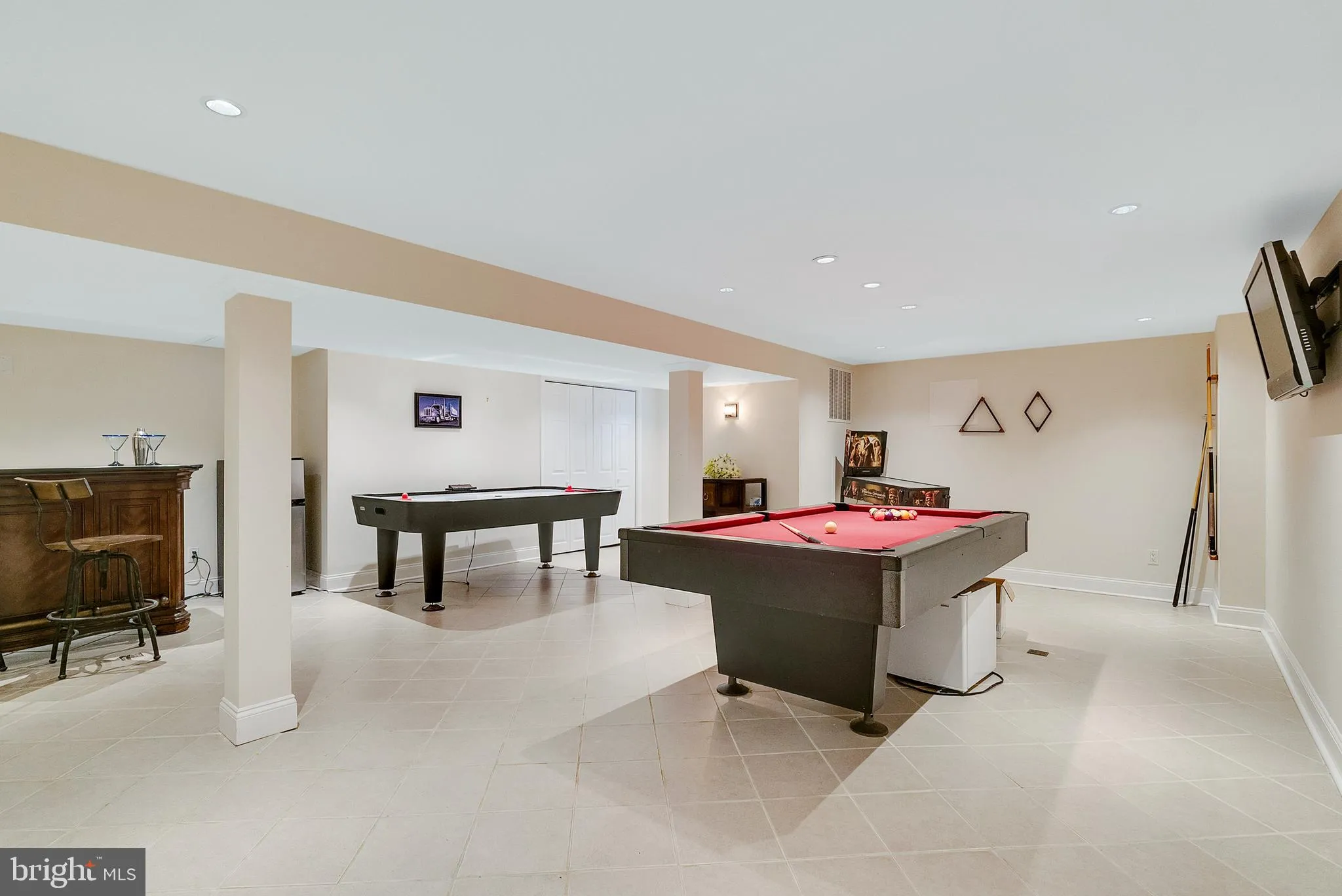 Norristown, Pennsylvania 19403, United States, 4 Bedrooms Bedrooms, ,3 BathroomsBathrooms,Residential,Active,162766