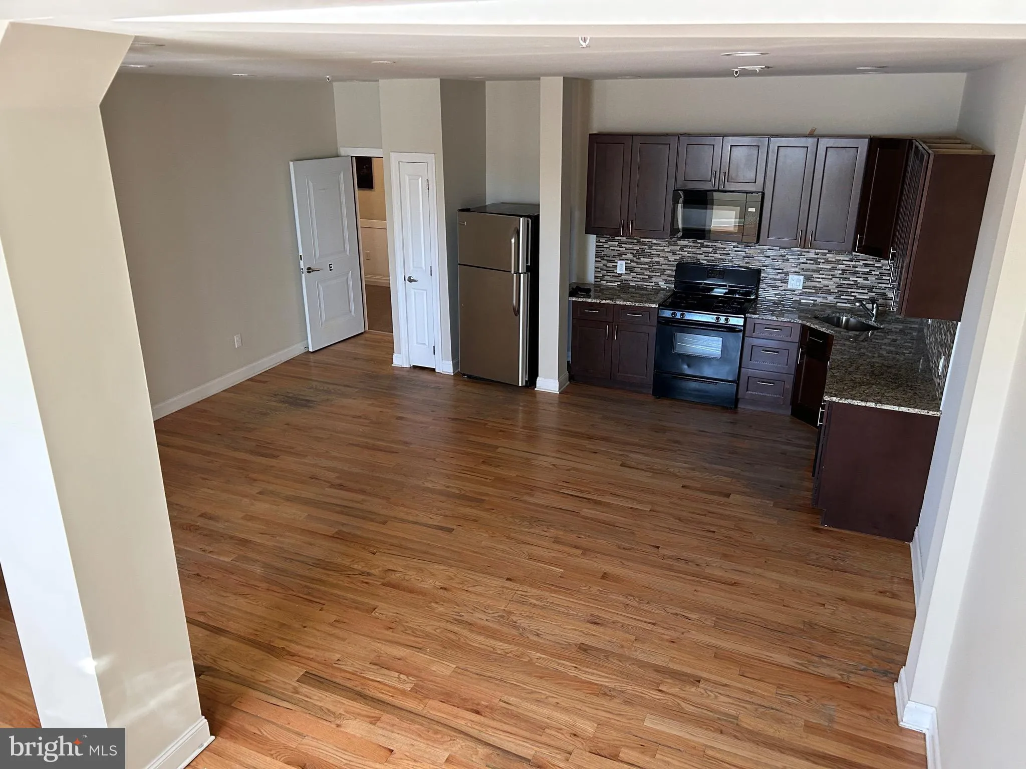 Philadelphia, Pennsylvania 19147, United States, 2 Bedrooms Bedrooms, ,2 BathroomsBathrooms,Residential,Pending,24007 Philadelphia, Pennsylvania 19147, United States, 2 Bedrooms Bedrooms, ,2 BathroomsBathrooms,Residential,Pending,24007