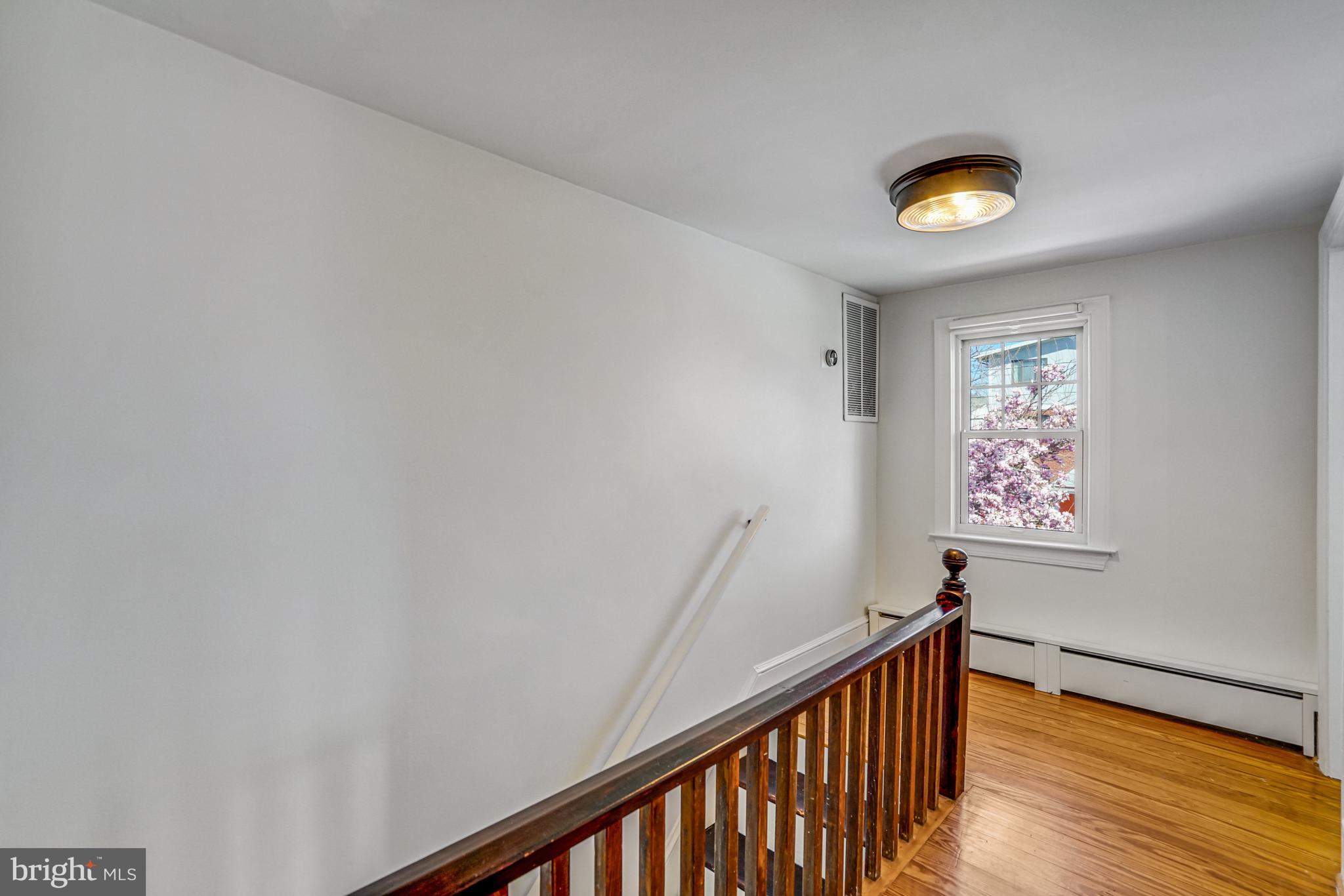 ADDISON HEIGHTS - Residential