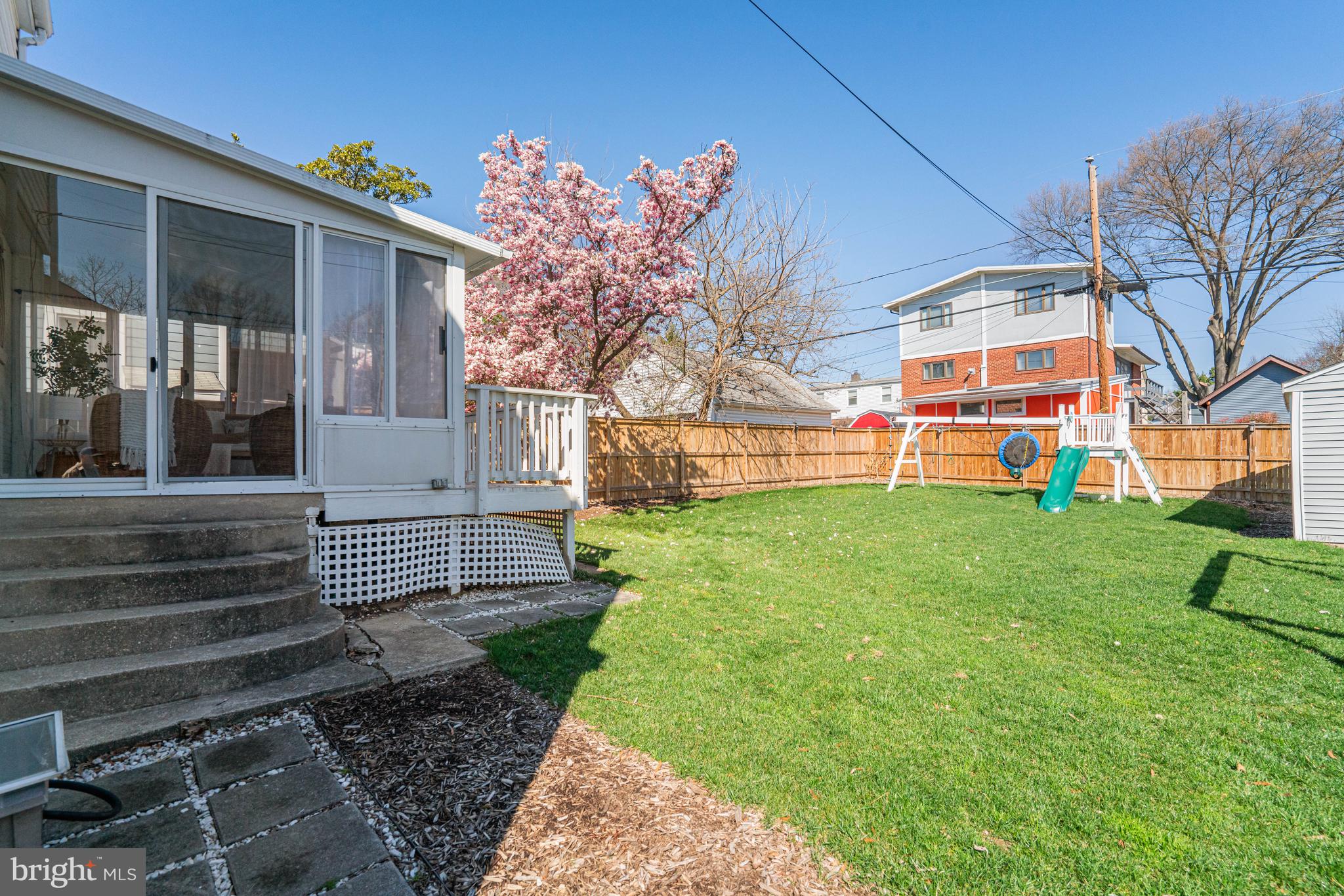 ADDISON HEIGHTS - Residential