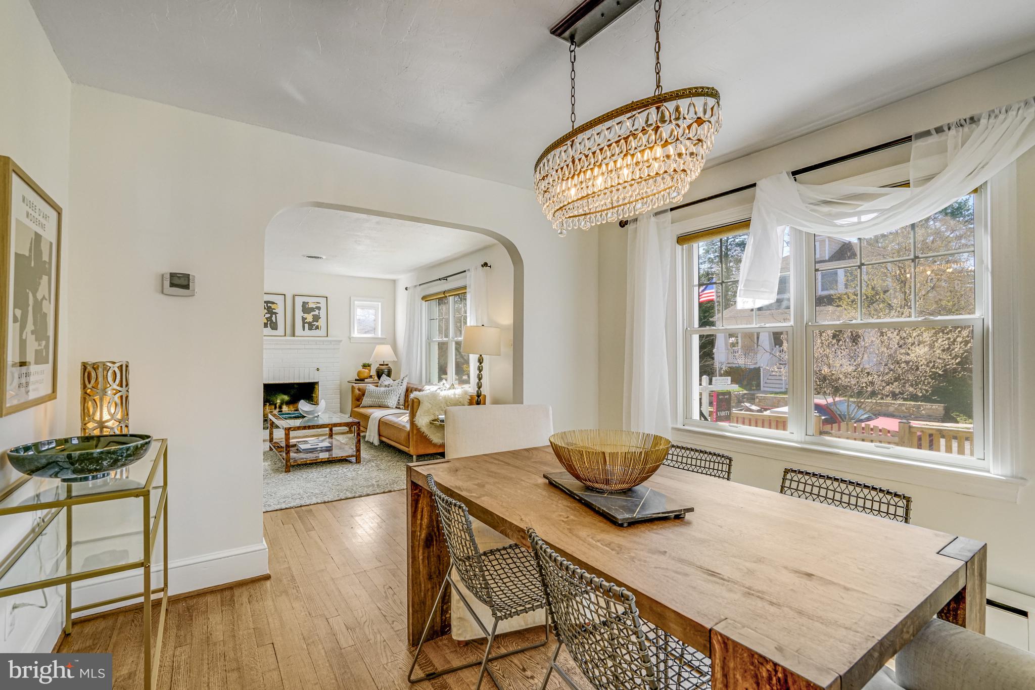 ADDISON HEIGHTS - Residential