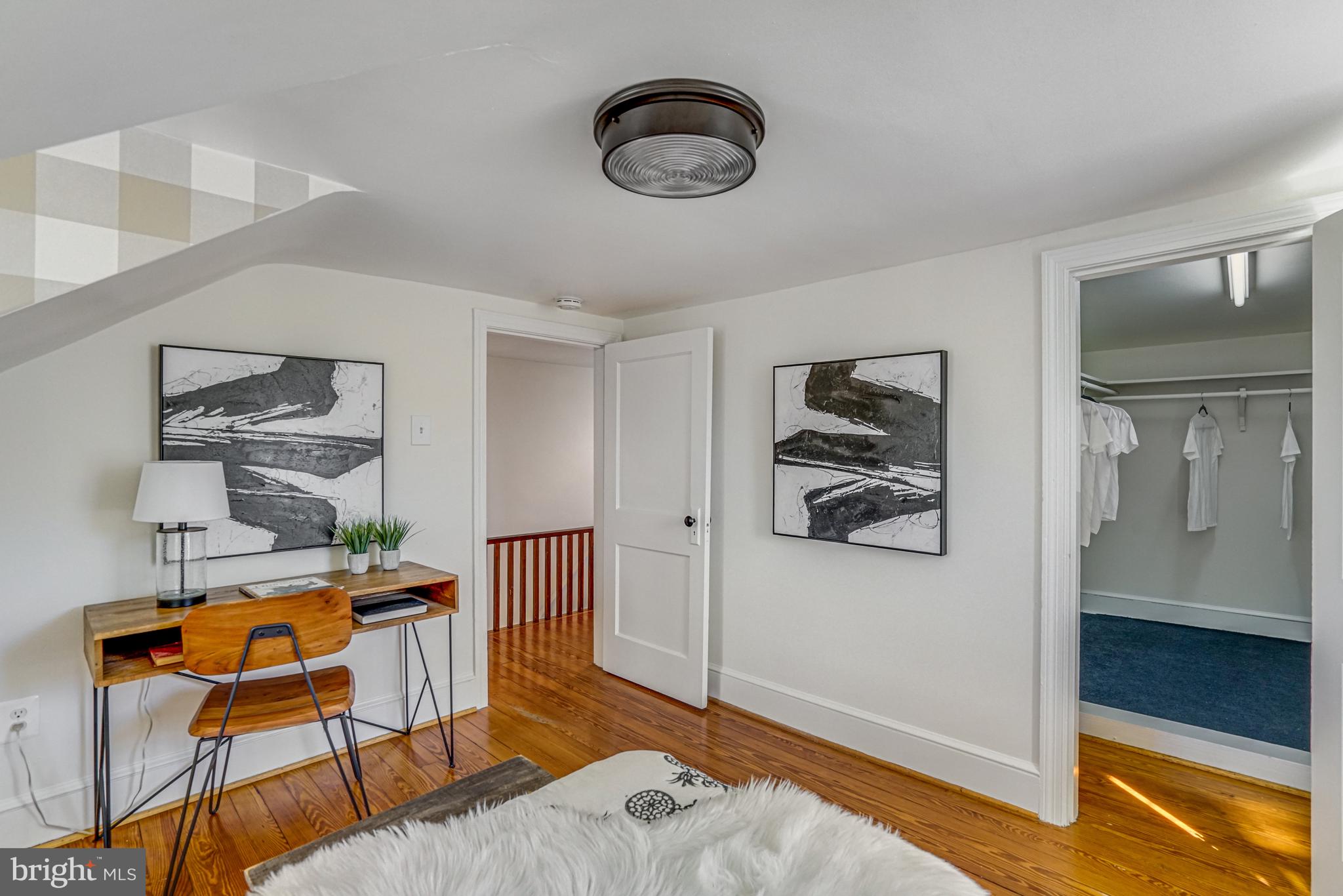 ADDISON HEIGHTS - Residential