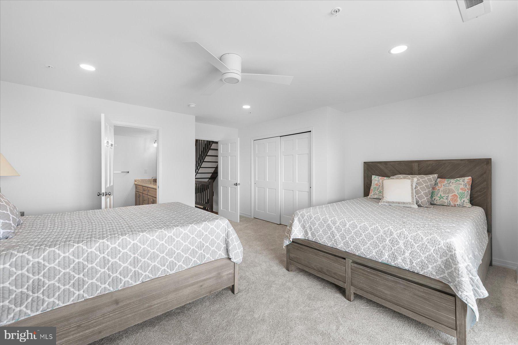 QUEENS QUEST - Residential