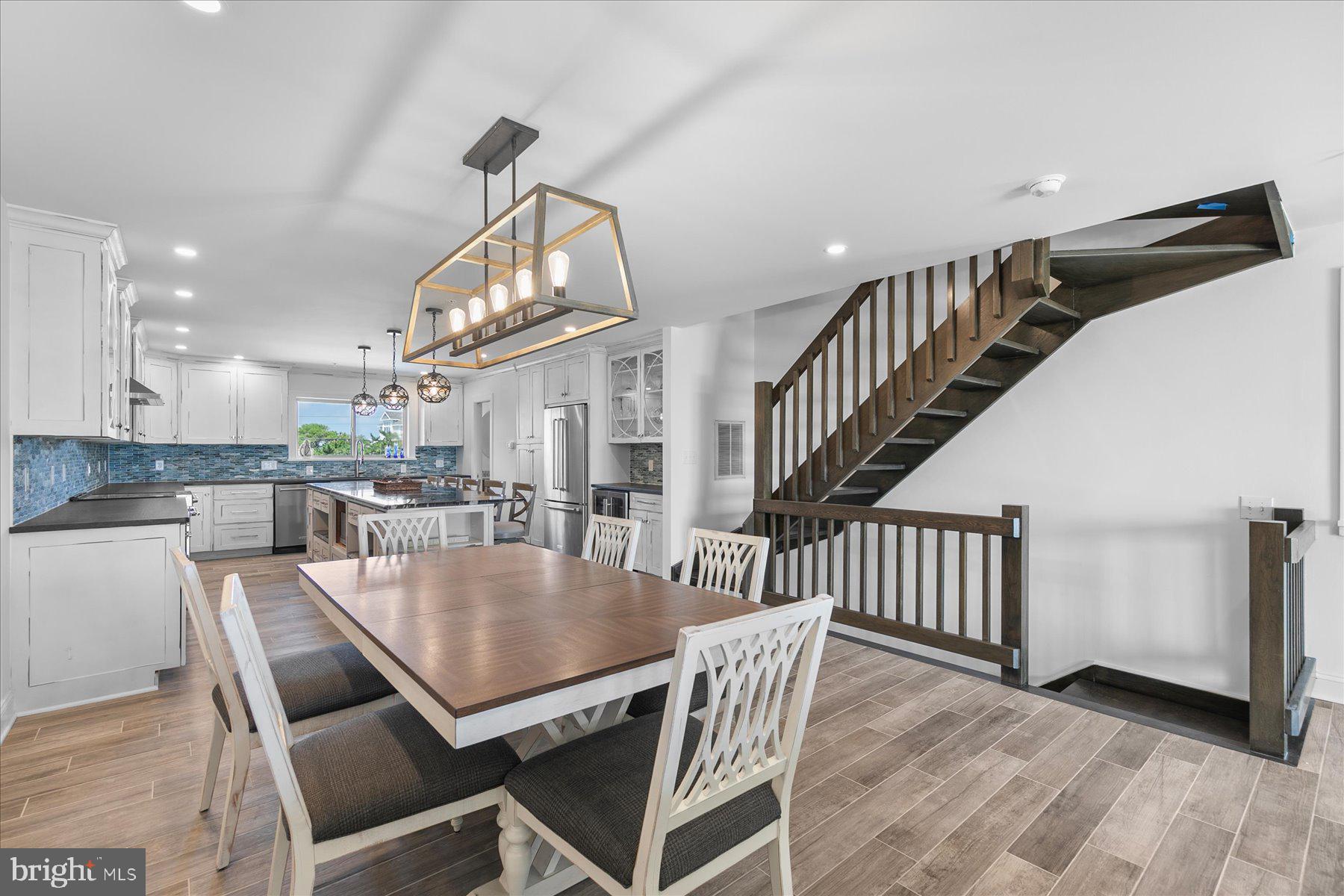 QUEENS QUEST - Residential