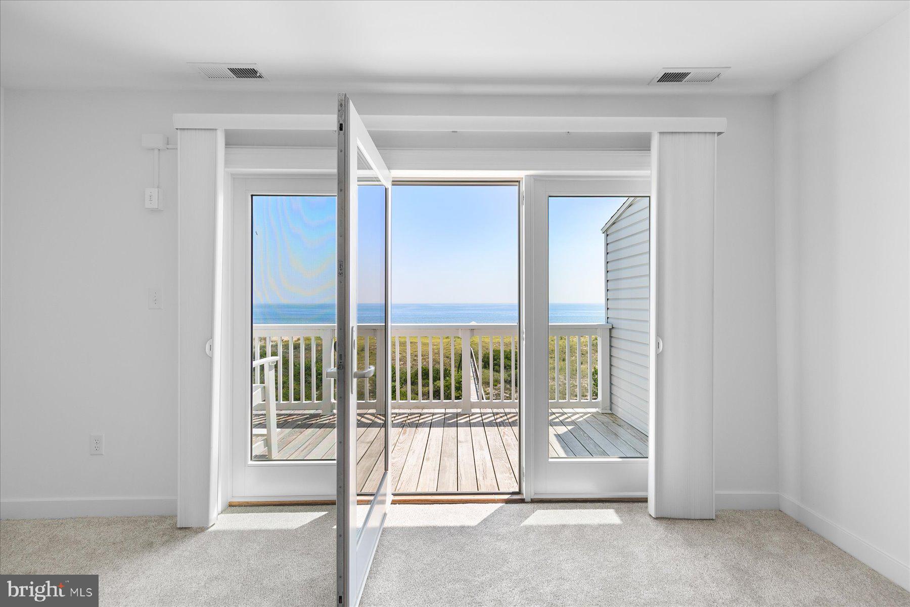 QUEENS QUEST - Residential