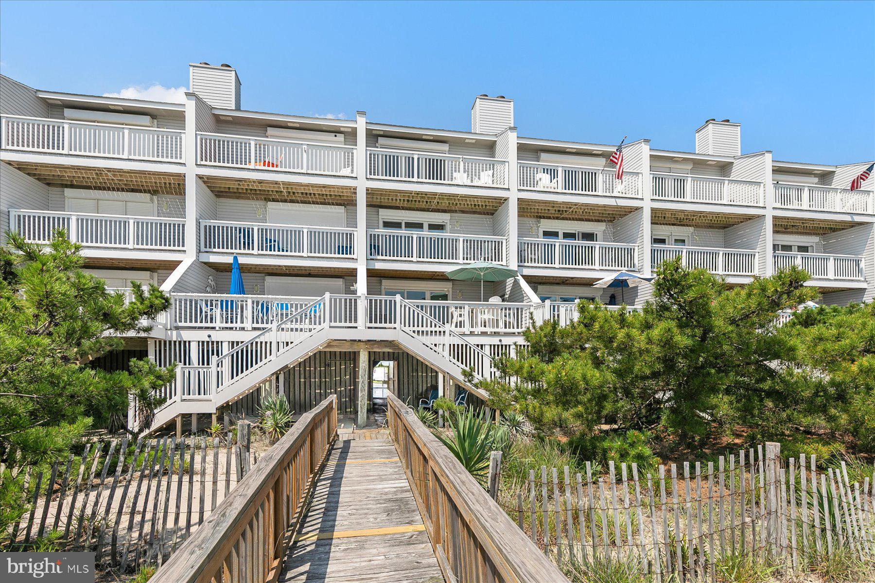 QUEENS QUEST - Residential