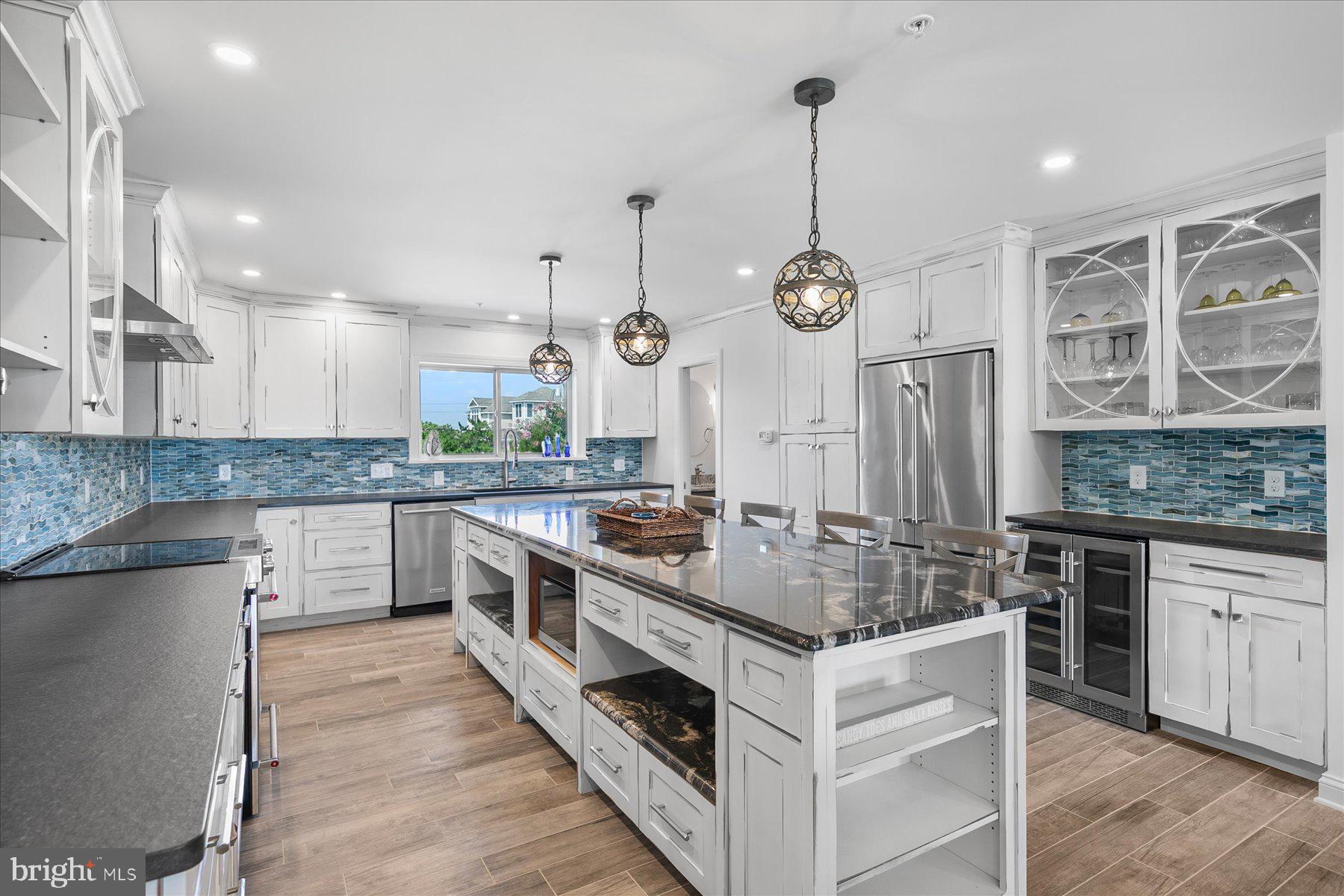 QUEENS QUEST - Residential