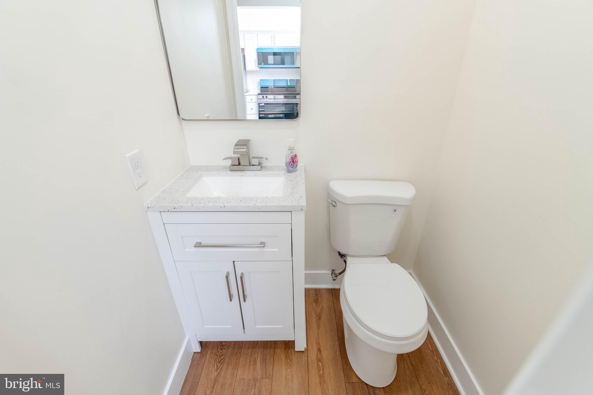 QUEEN ANNE VILLAGE - Residential