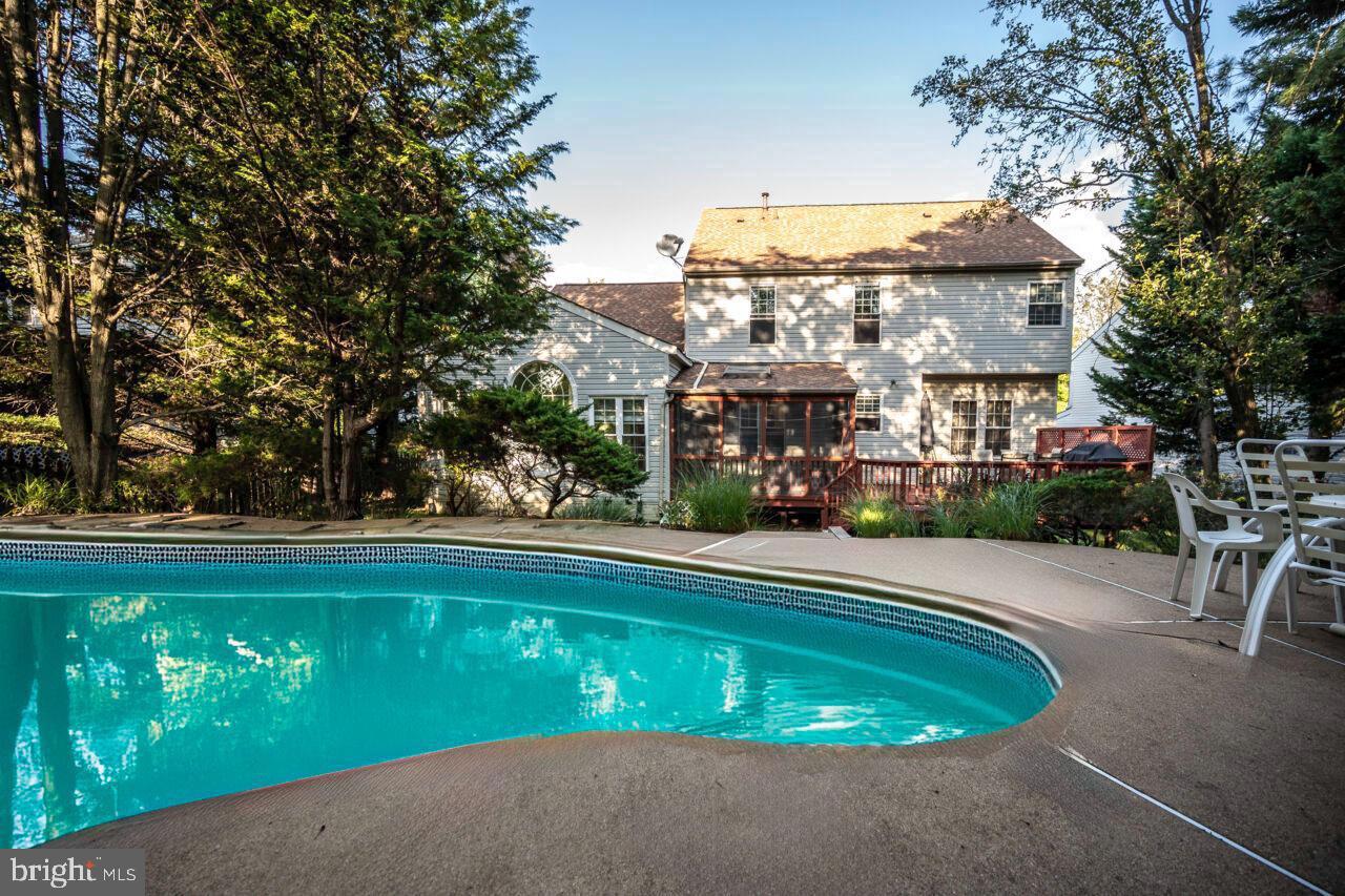 RACEWAY FARMS - Residential