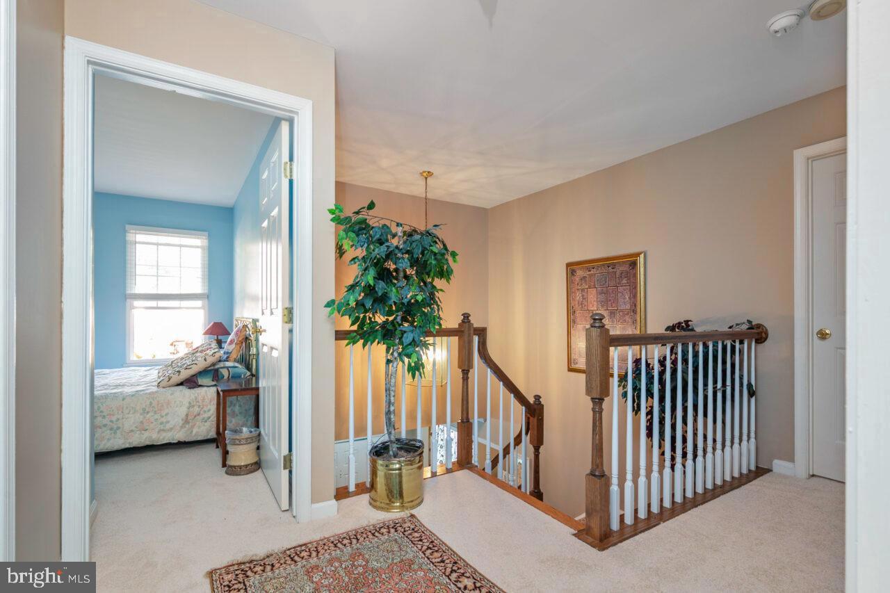 RACEWAY FARMS - Residential