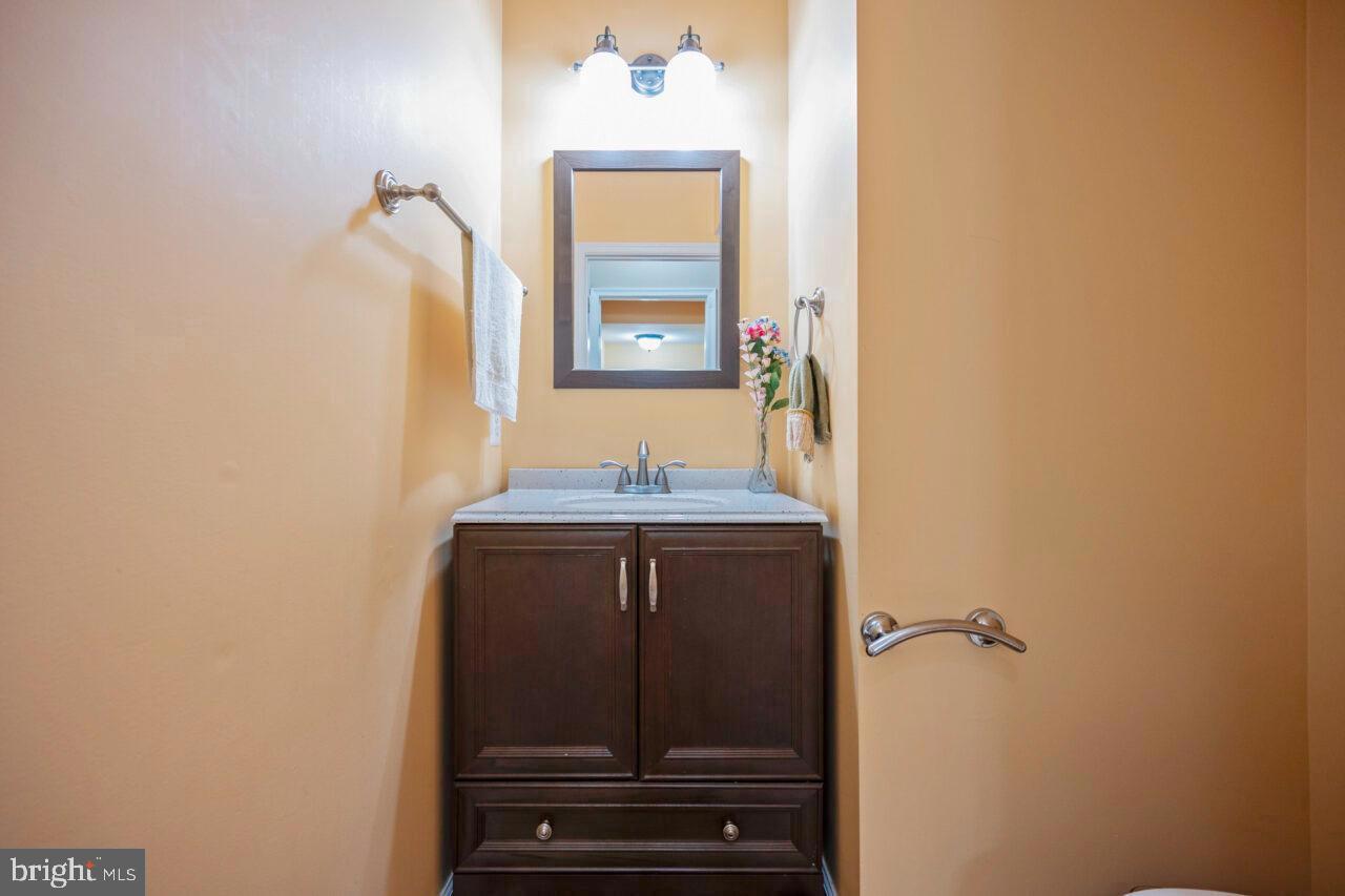 RACEWAY FARMS - Residential