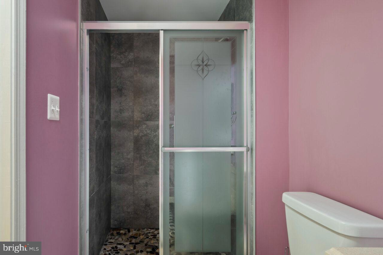 RACEWAY FARMS - Residential