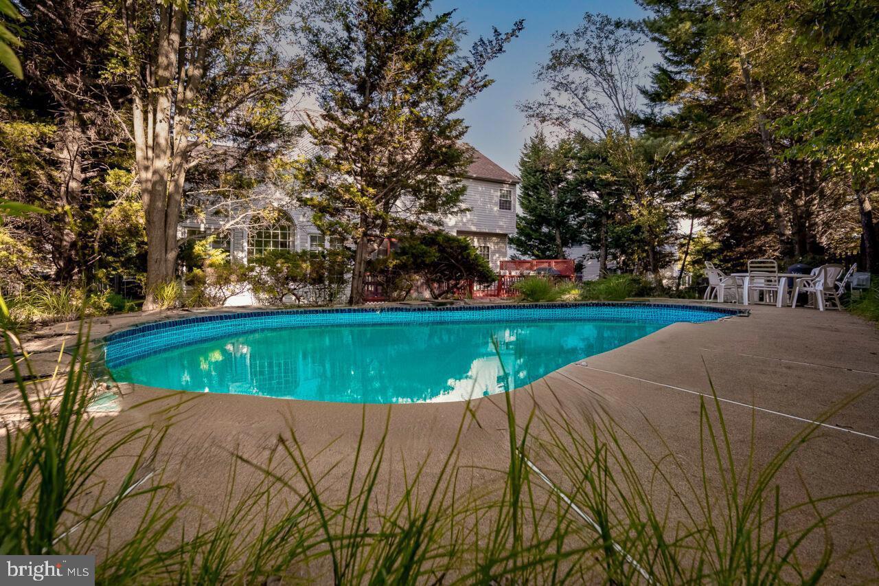 RACEWAY FARMS - Residential