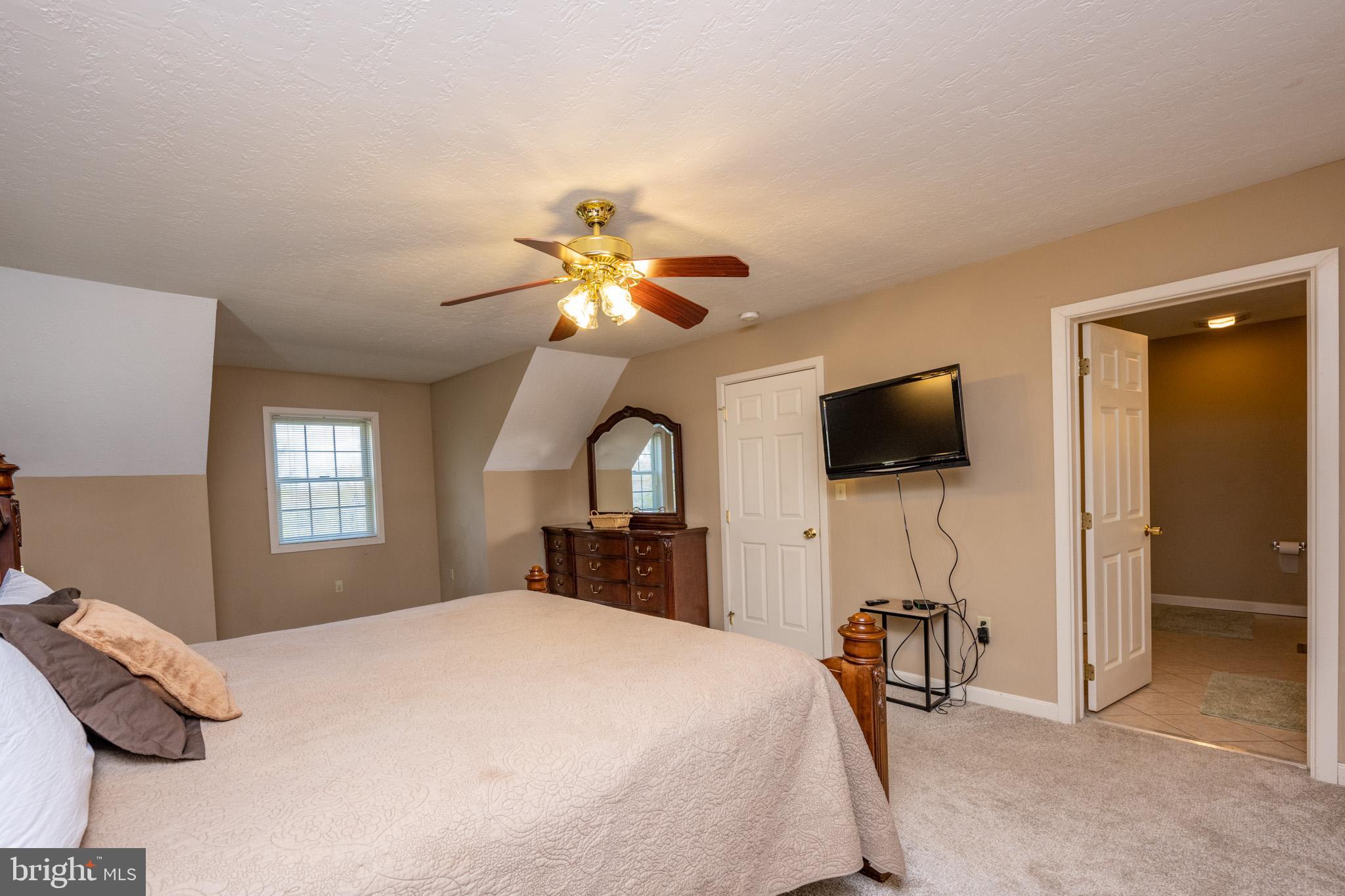 WATERFRONT GREENS - Residential