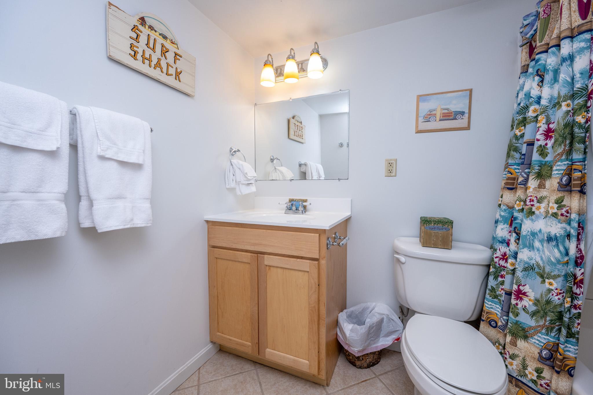 WATERFRONT GREENS - Residential