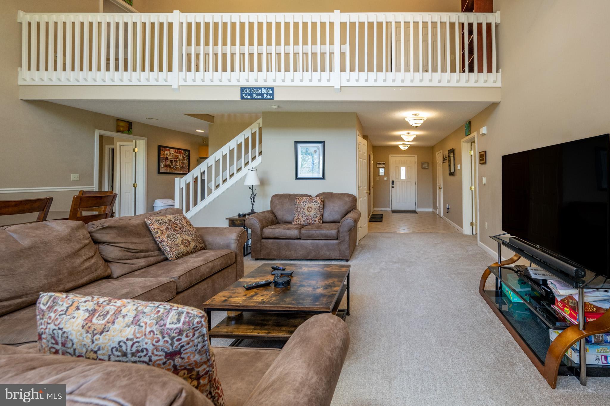 WATERFRONT GREENS - Residential