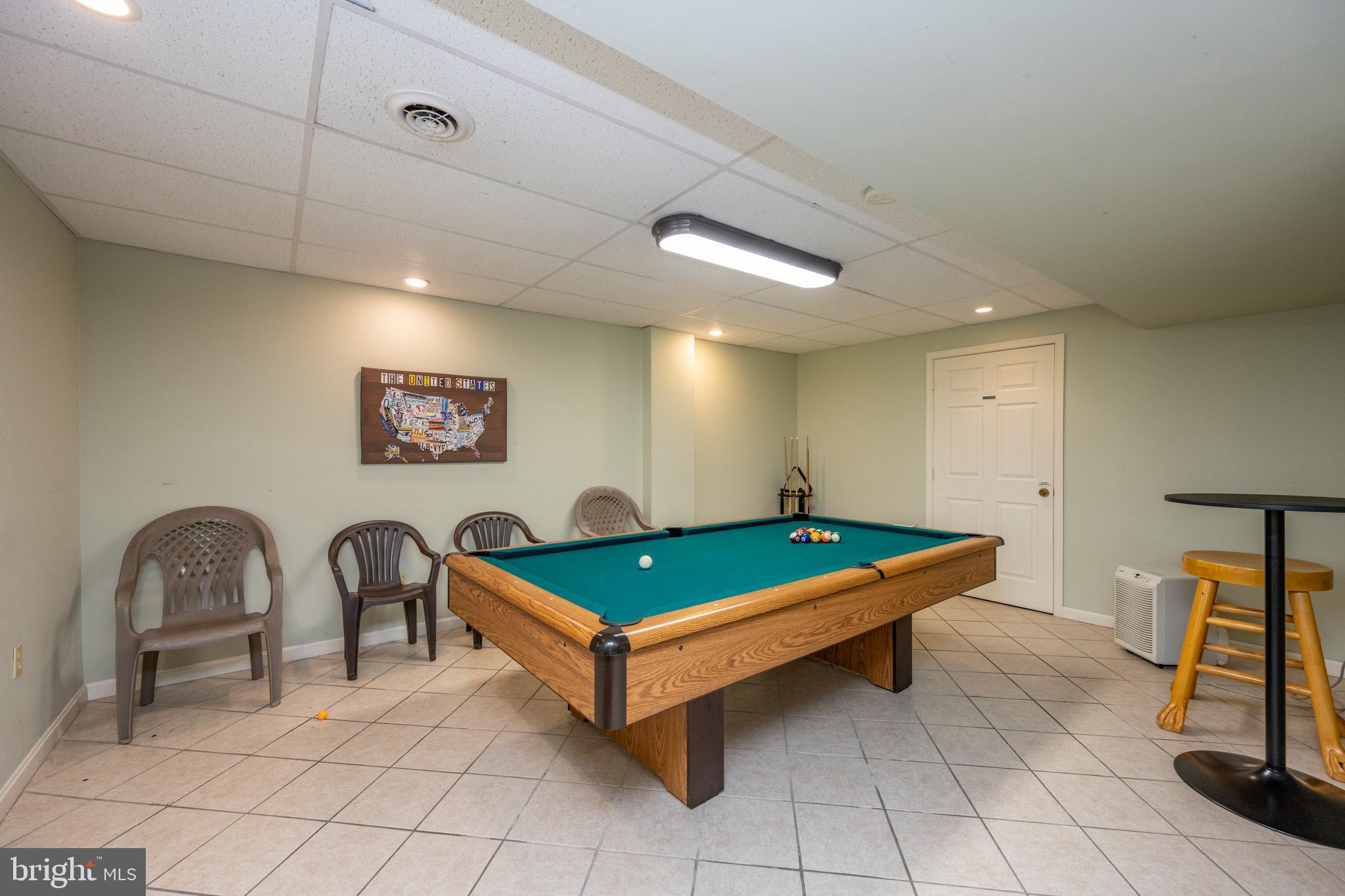 WATERFRONT GREENS - Residential