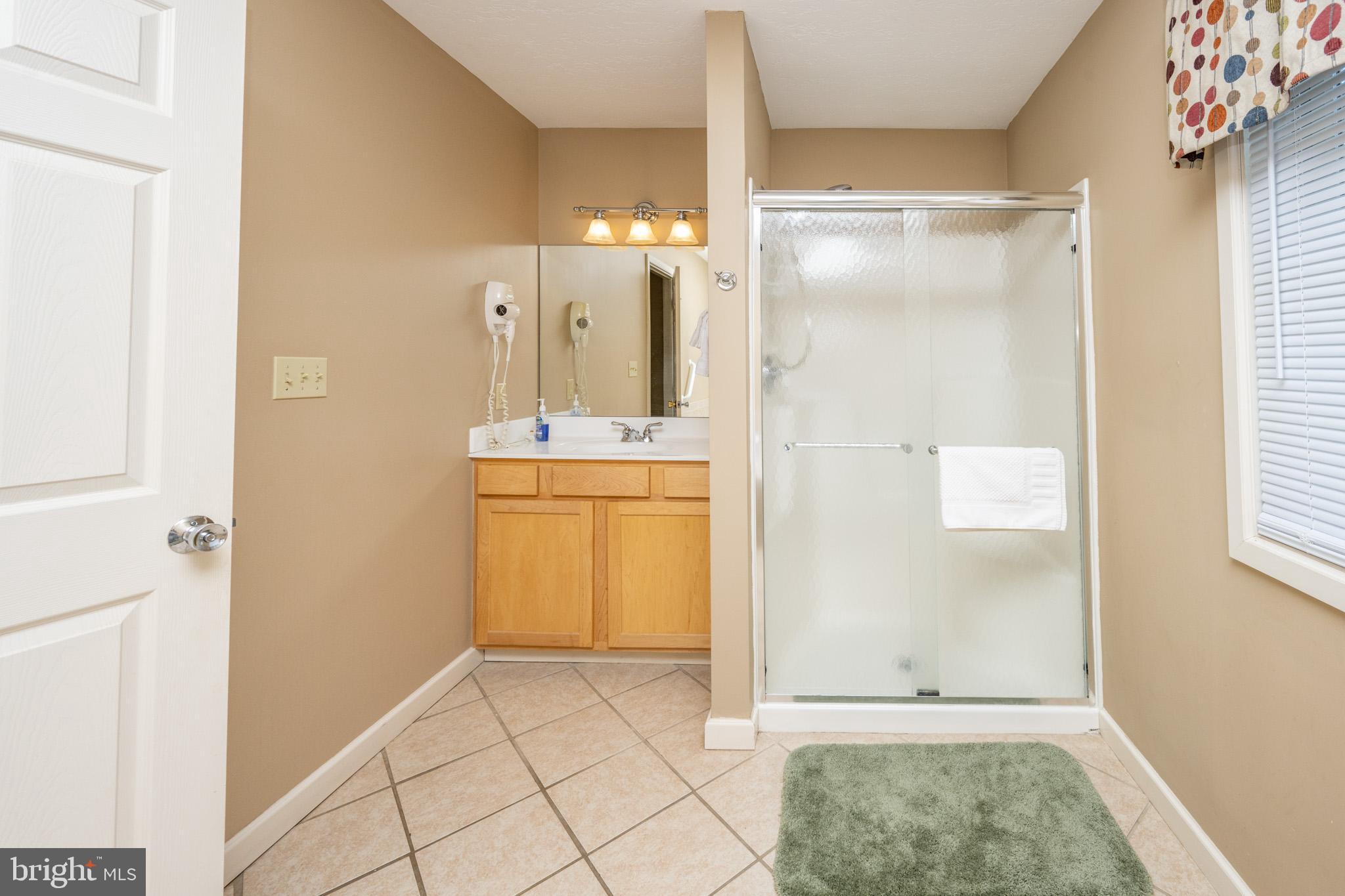 WATERFRONT GREENS - Residential