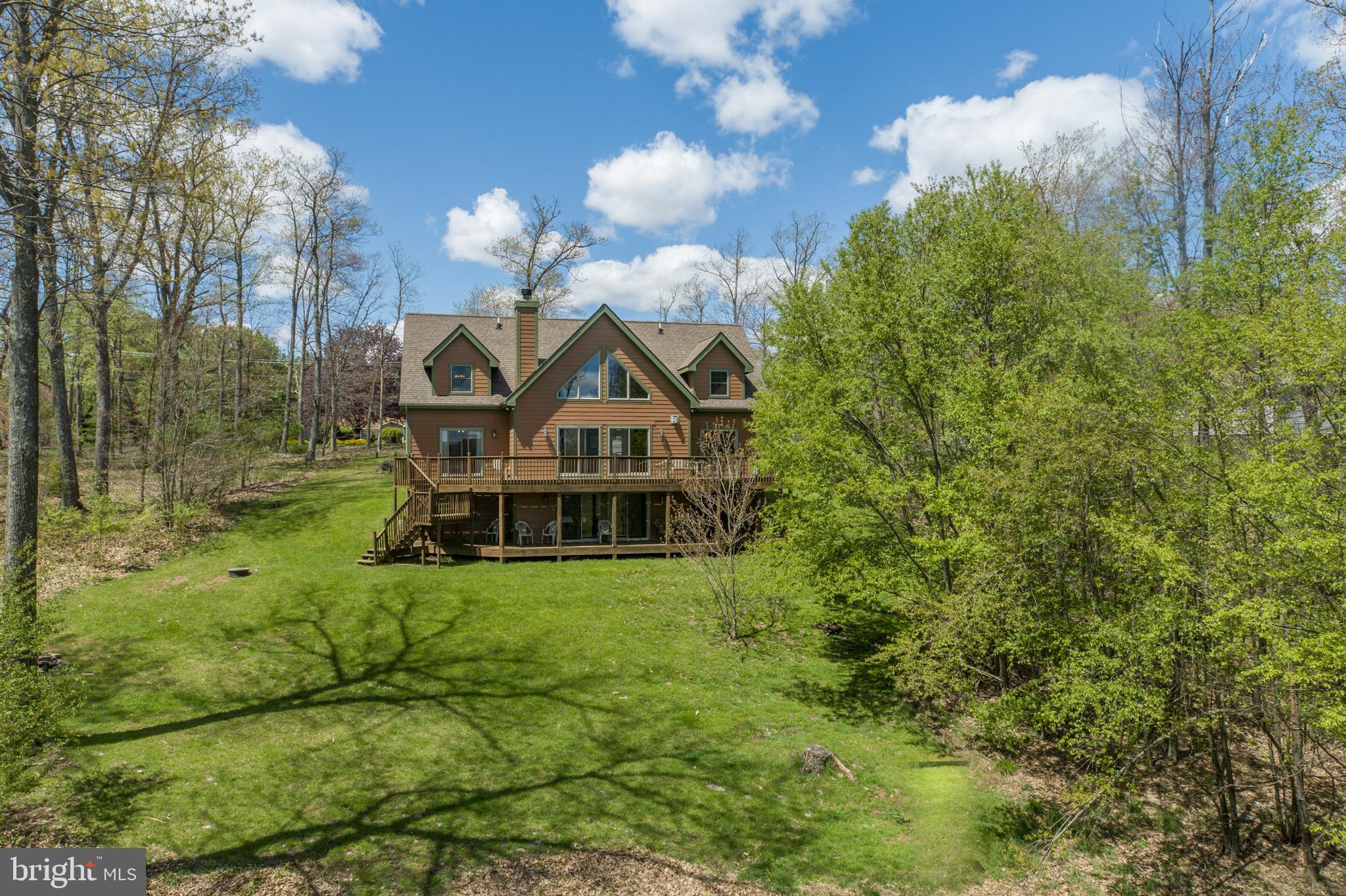 WATERFRONT GREENS - Residential