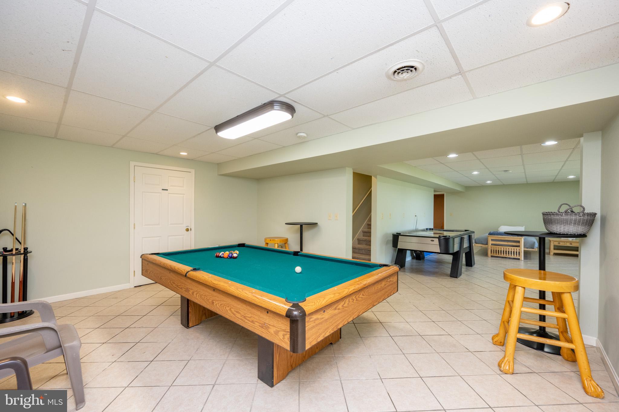 WATERFRONT GREENS - Residential