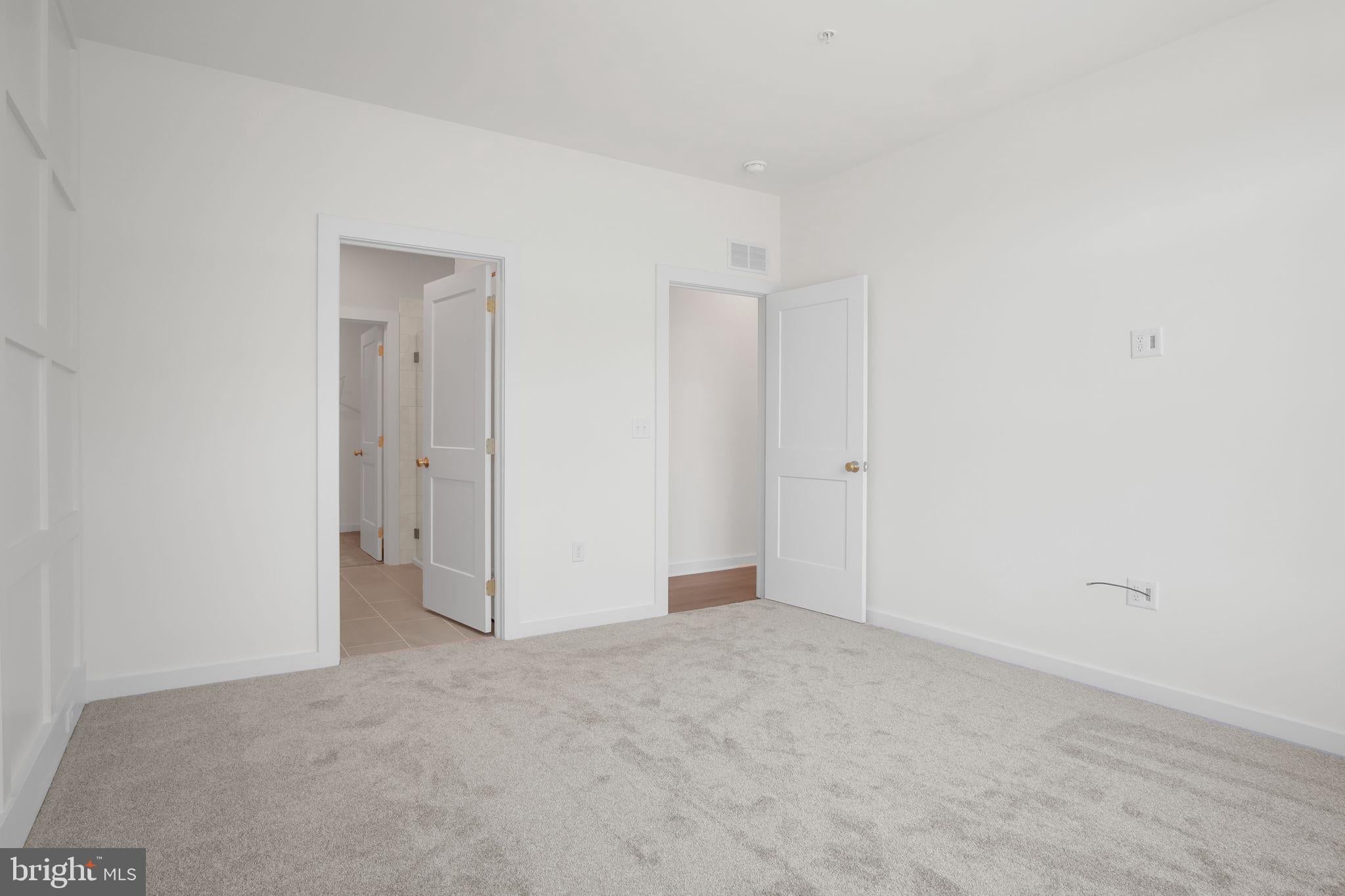 117 BLACKFORD BOULEVARD 203