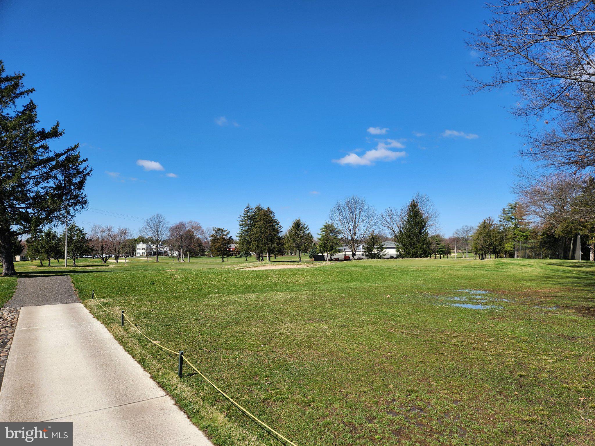 FAIRWAYS - Residential