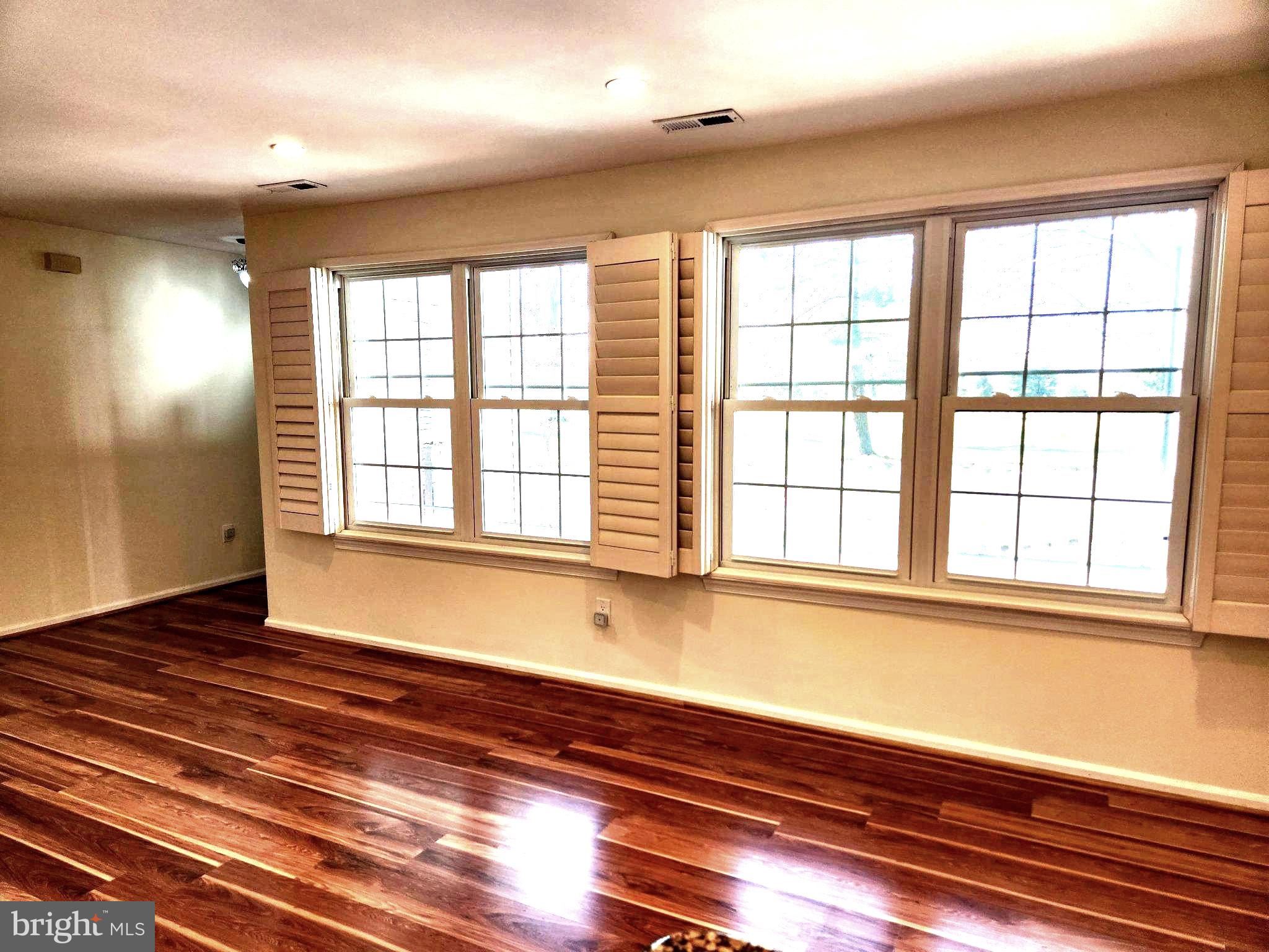 FAIRWAYS - Residential