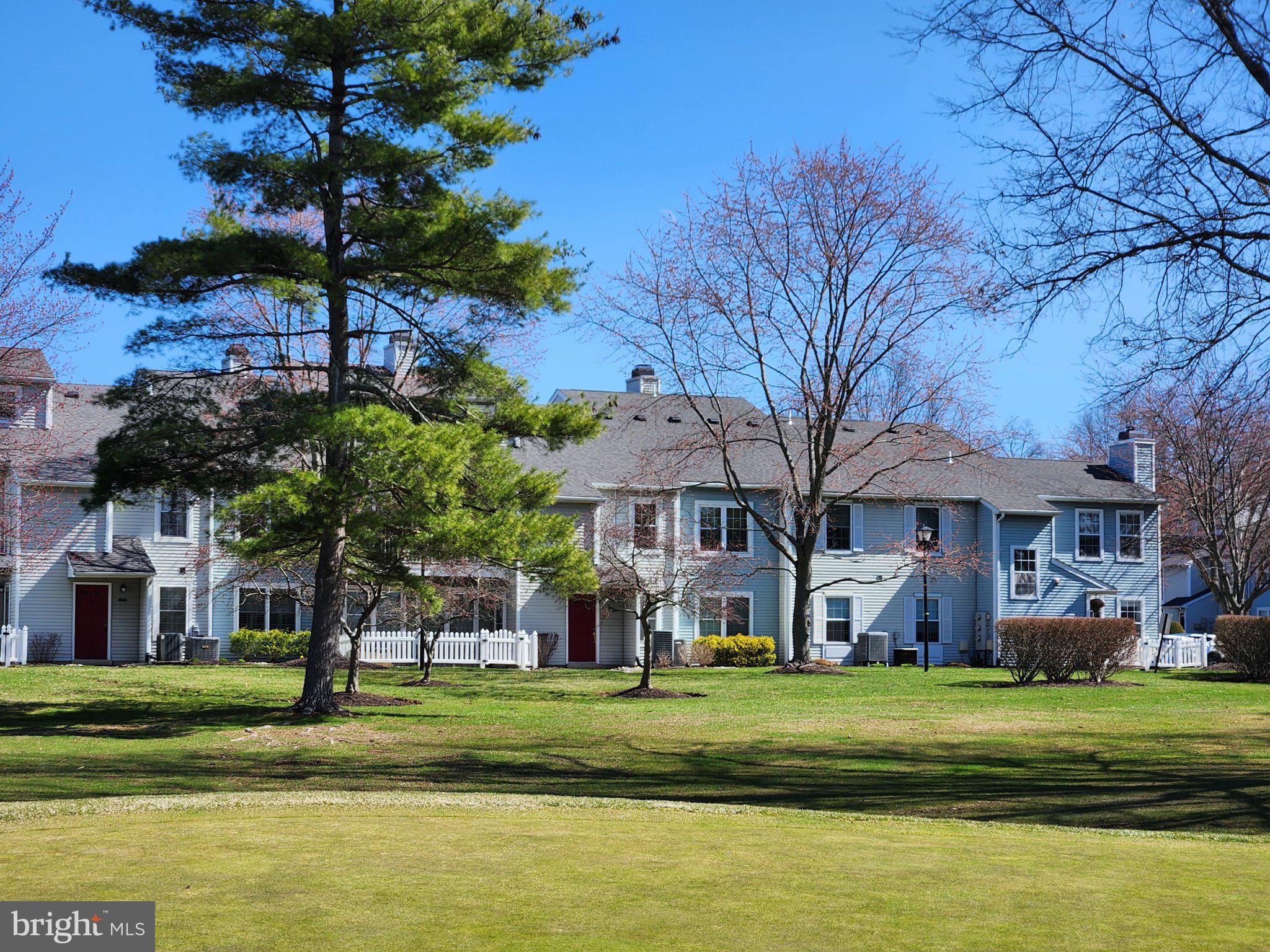 FAIRWAYS - Residential