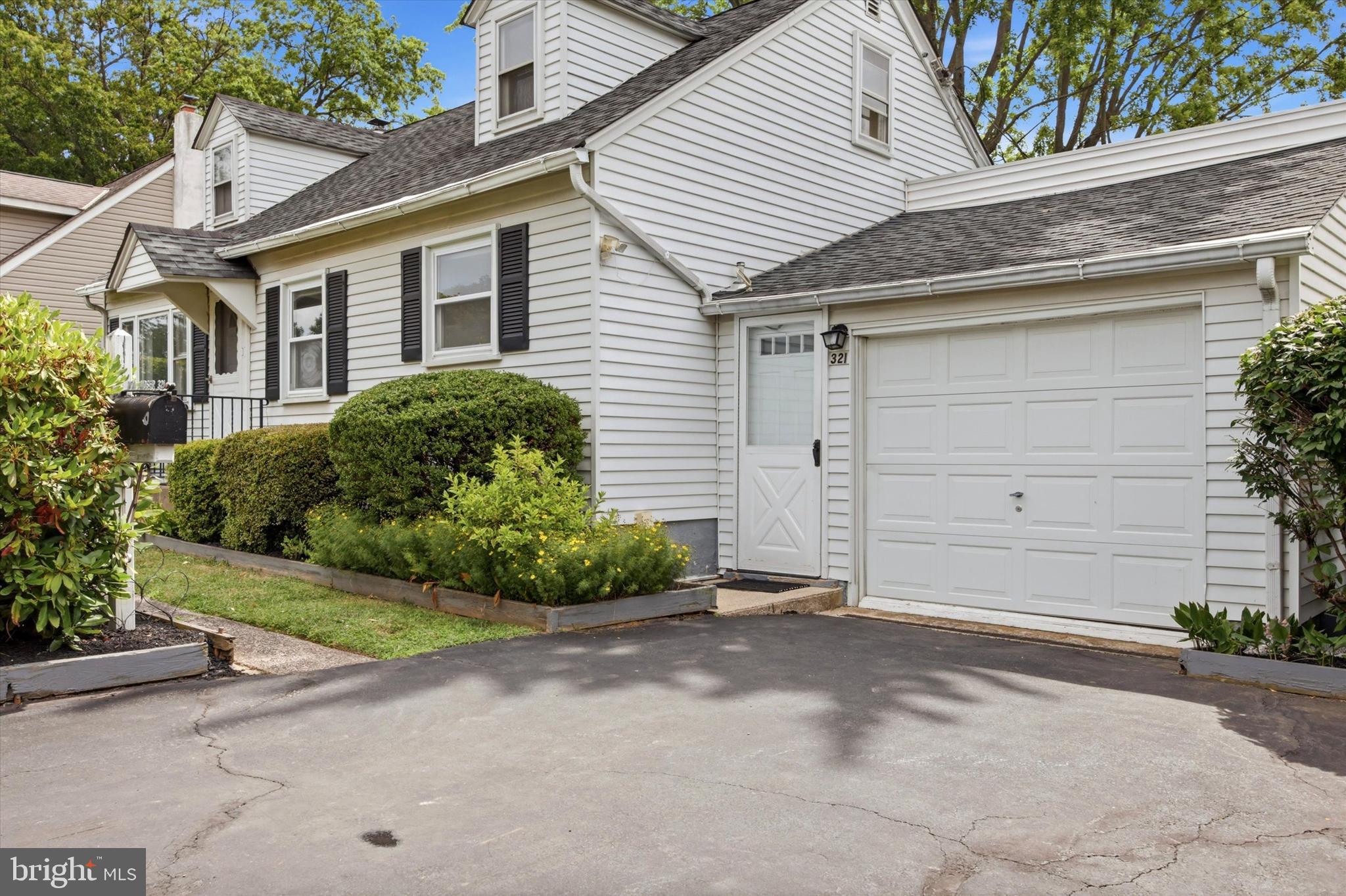 321 CLEAR SPRING ROAD
